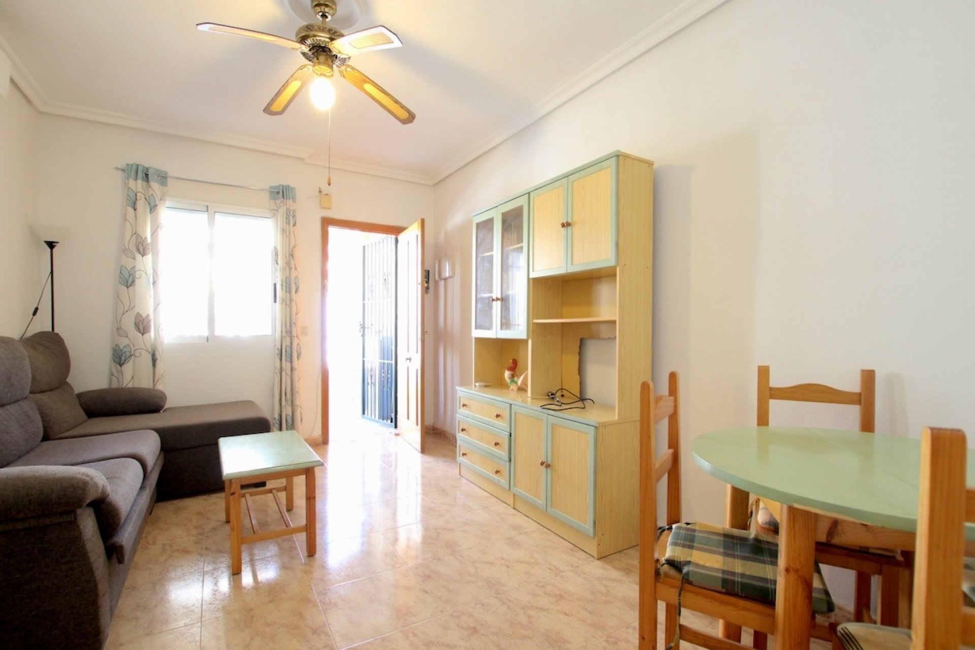 Herverkoop - Rijwoning - Los Balcones