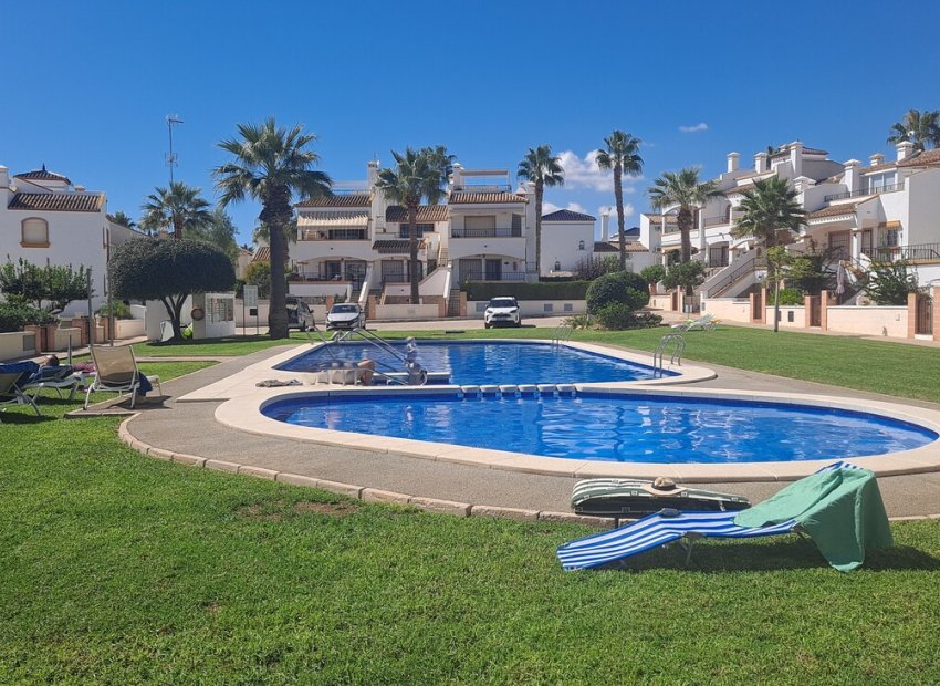 Herverkoop - Rijwoning - Los Dolses - Orihuela Costa