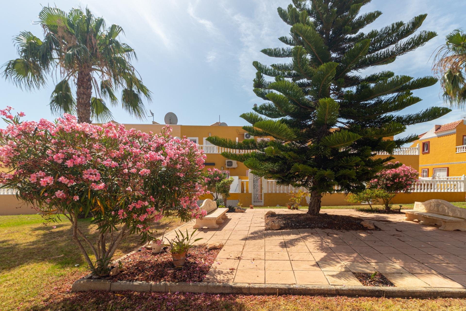 Herverkoop - Rijwoning - Orihuela Costa - La Regia