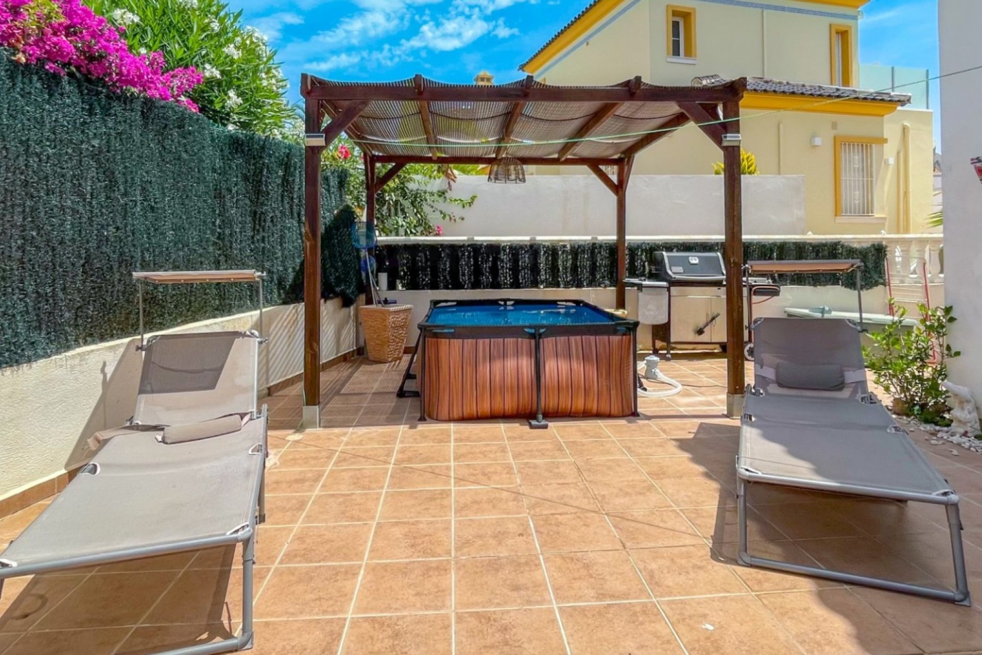 Herverkoop - Rijwoning - Orihuela Costa - La Rioja