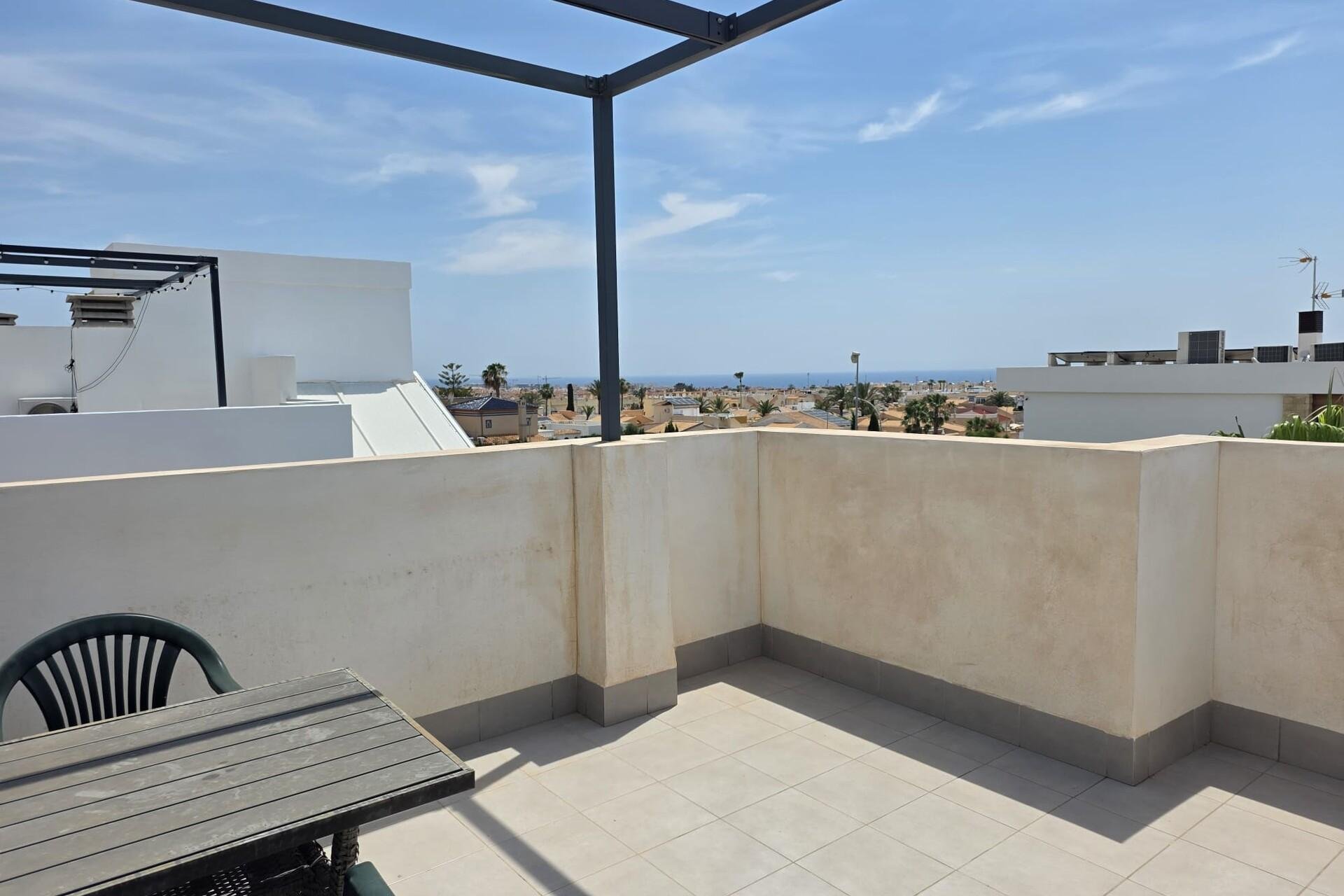 Herverkoop - Rijwoning - Orihuela Costa - Montezenia
