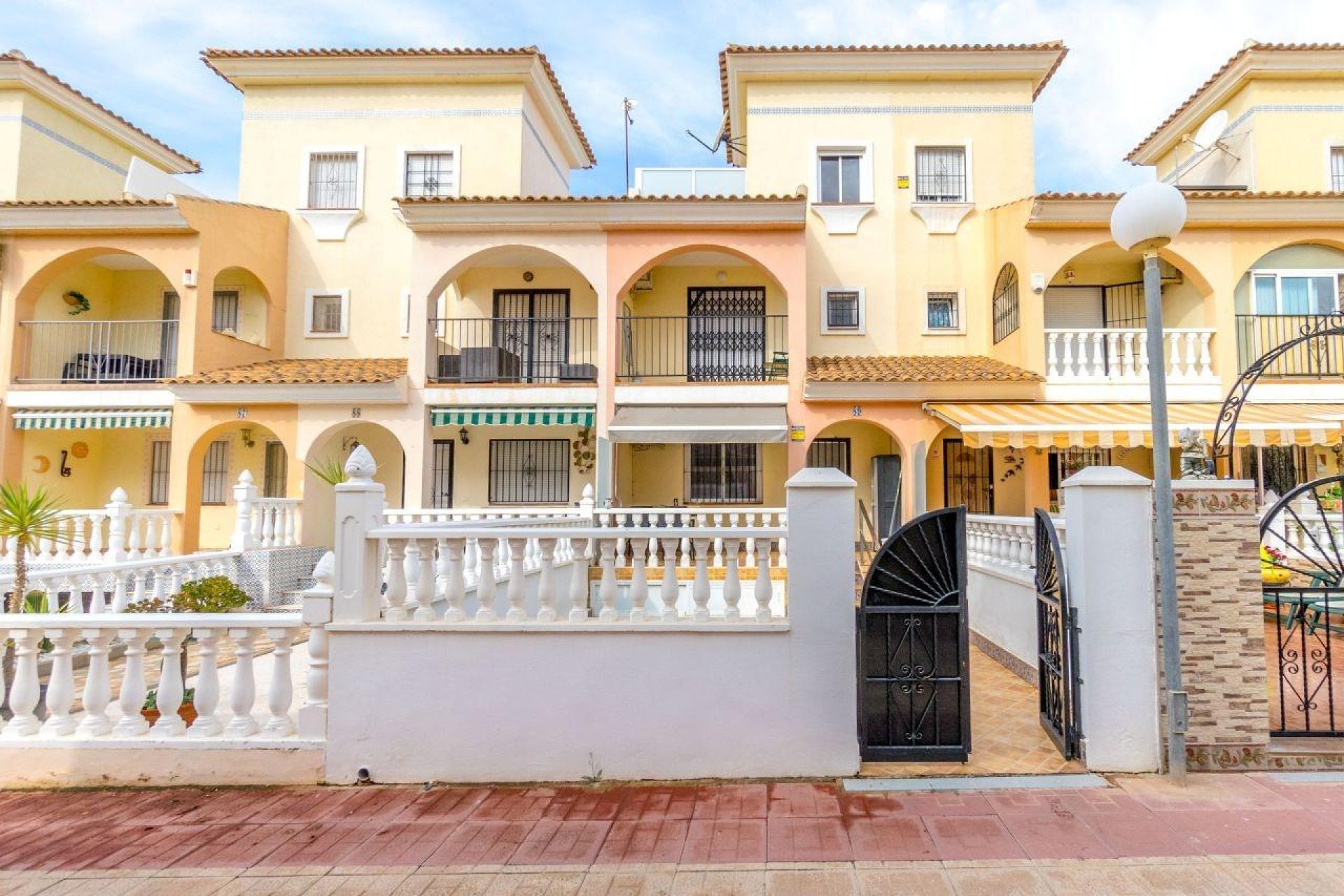 Herverkoop - Rijwoning - Orihuela Costa - Punta Prima