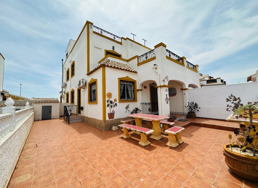 Herverkoop - Rijwoning - Orihuela - Entre Naranjos