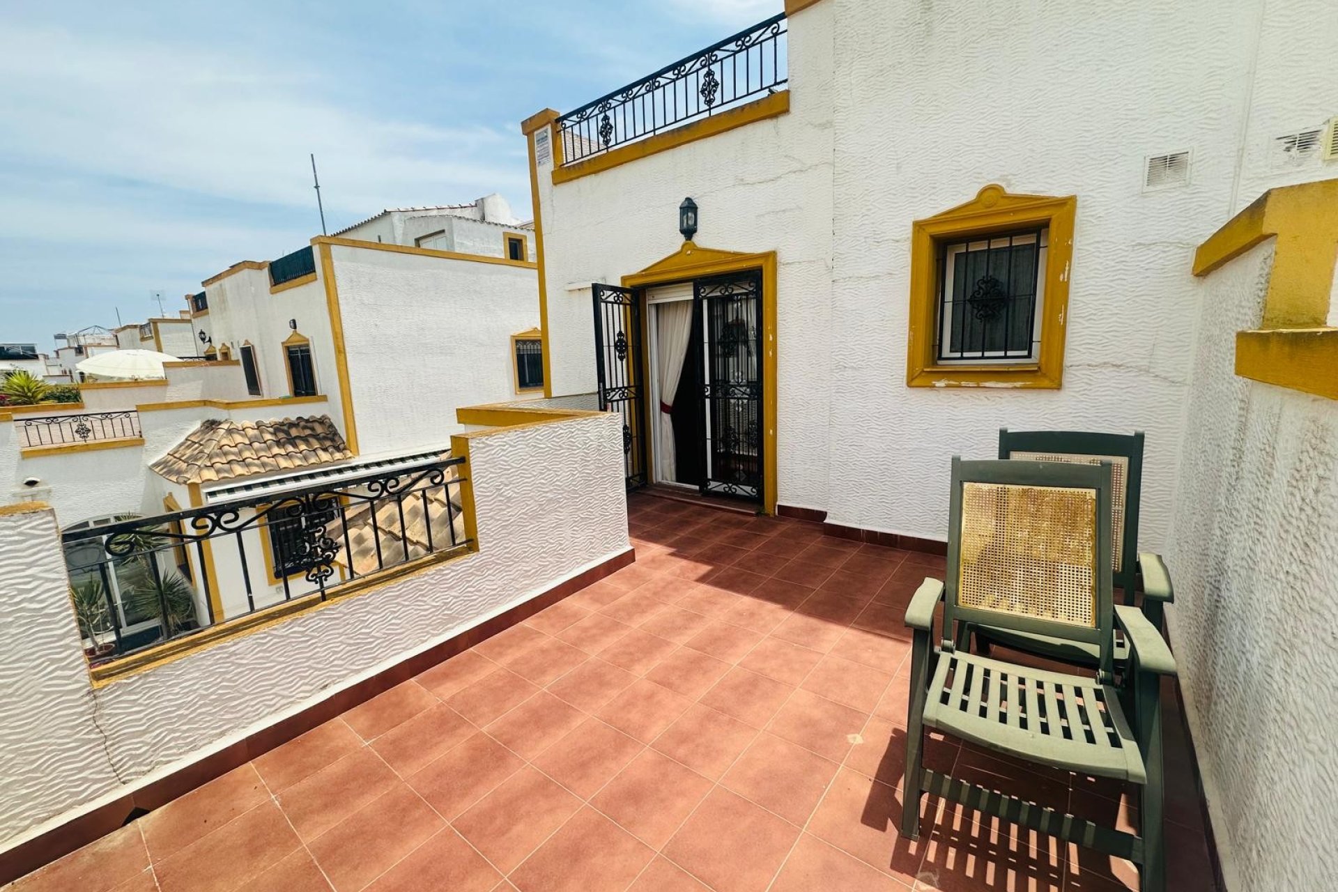 Herverkoop - Rijwoning - Orihuela - Entre Naranjos