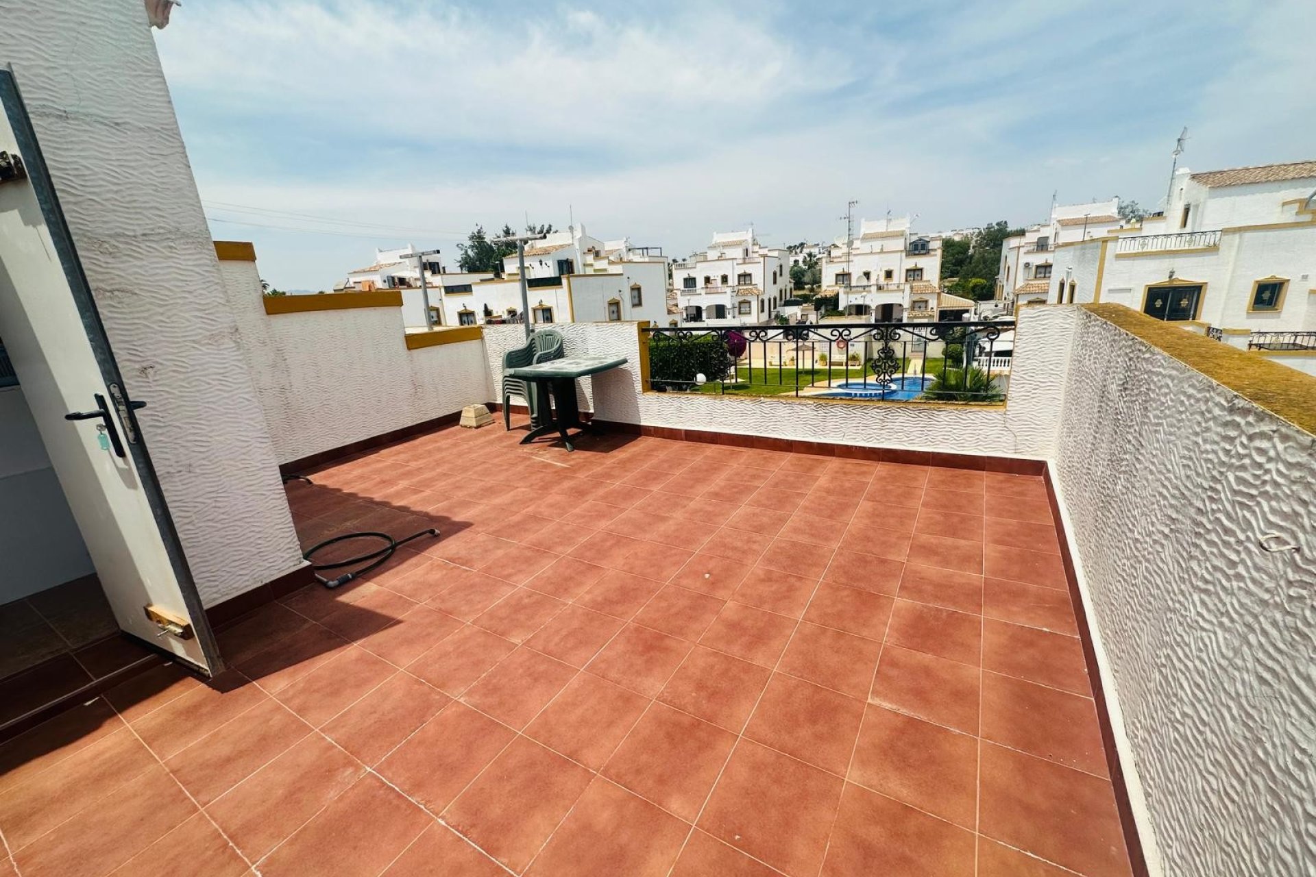 Herverkoop - Rijwoning - Orihuela - Entre Naranjos