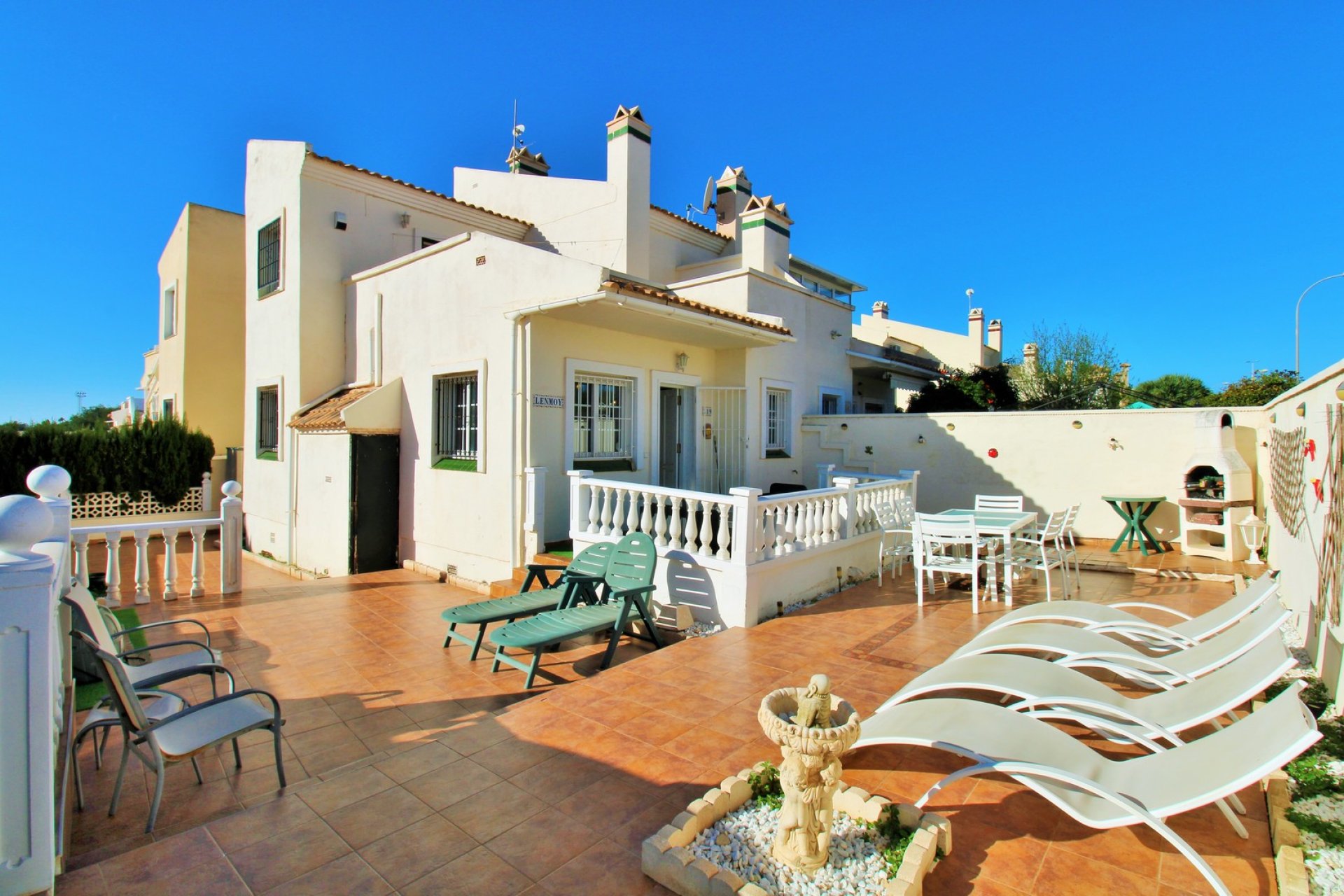 Herverkoop - Rijwoning - Playa Flamenca