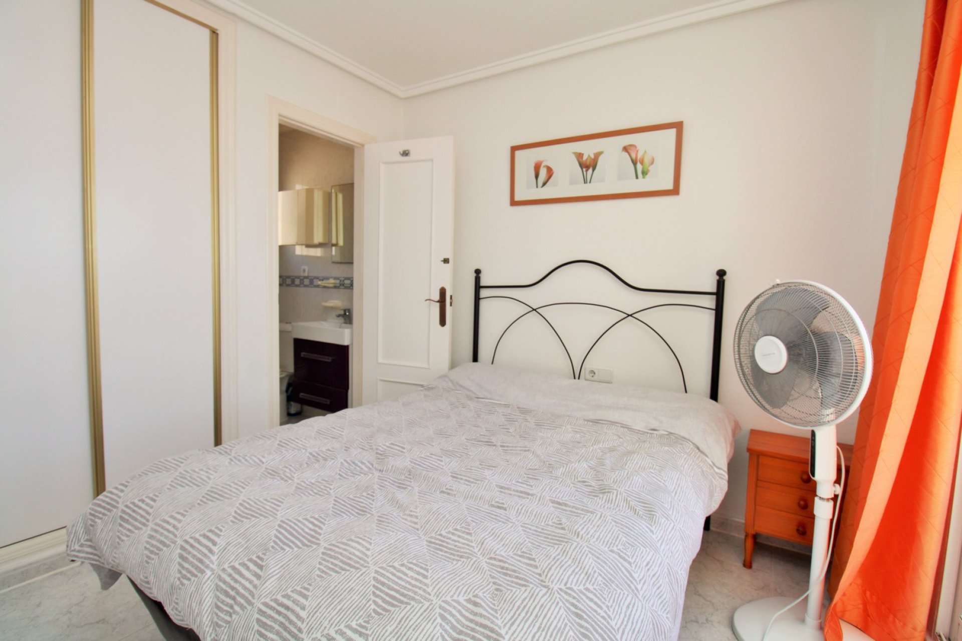 Herverkoop - Rijwoning - Playa Flamenca