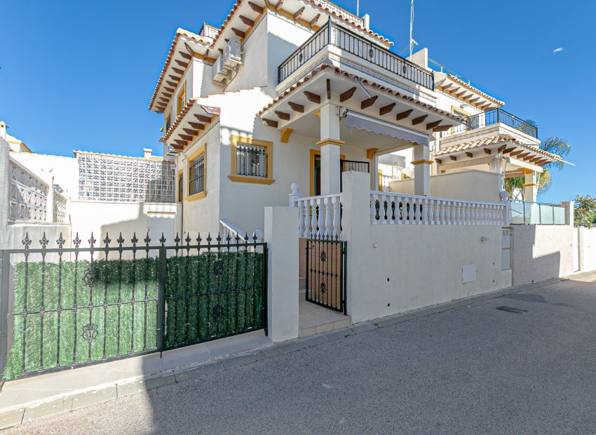 Herverkoop - Rijwoning - Playa Flamenca