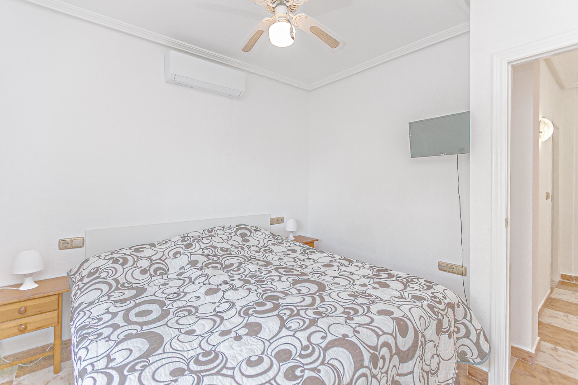 Herverkoop - Rijwoning - Playa Flamenca