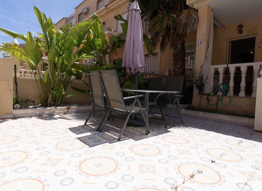 Herverkoop - Rijwoning - Playa Flamenca