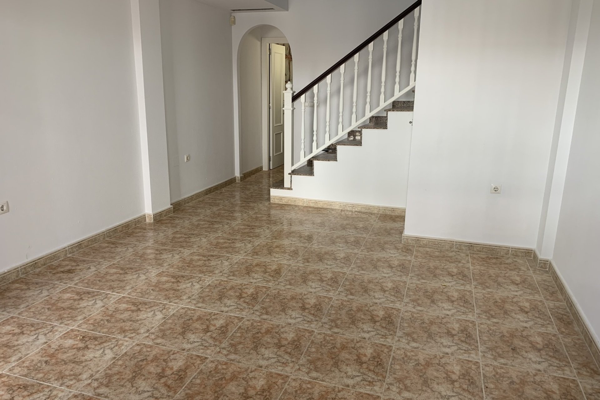 Herverkoop - Rijwoning - Punta Prima