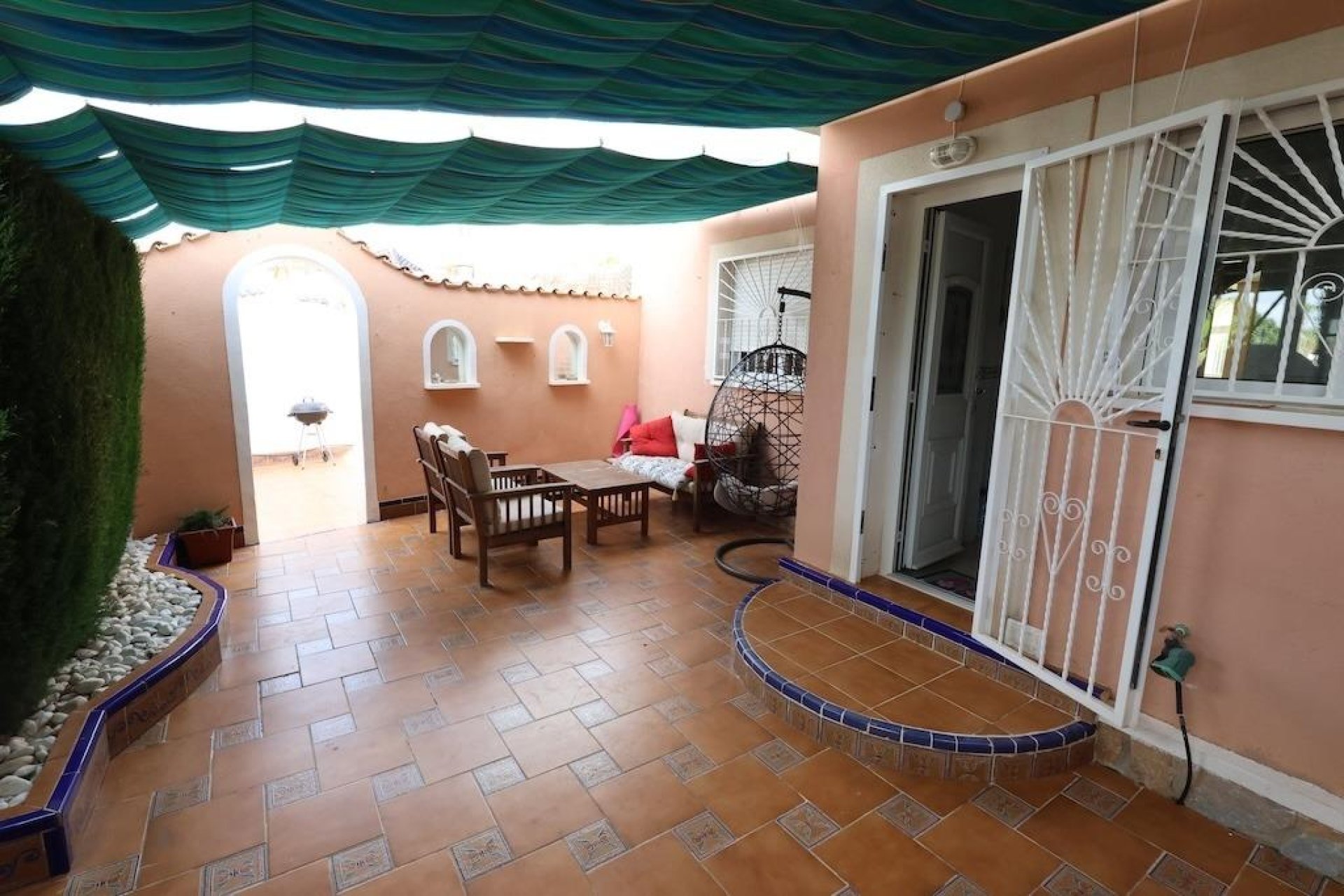 Herverkoop - Rijwoning - Rojales - Doña Pepa