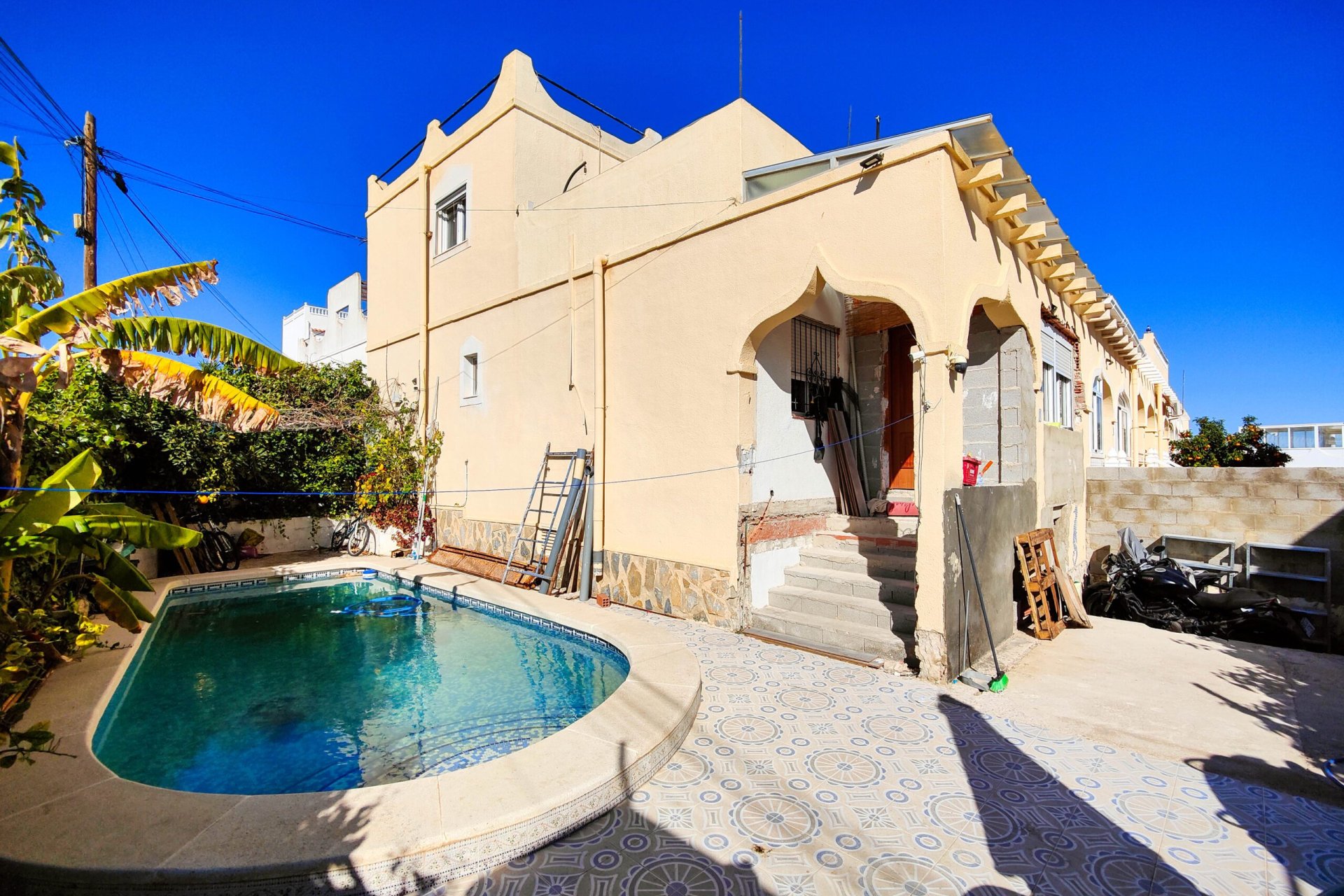 Herverkoop - Rijwoning - San Miguel de Salinas