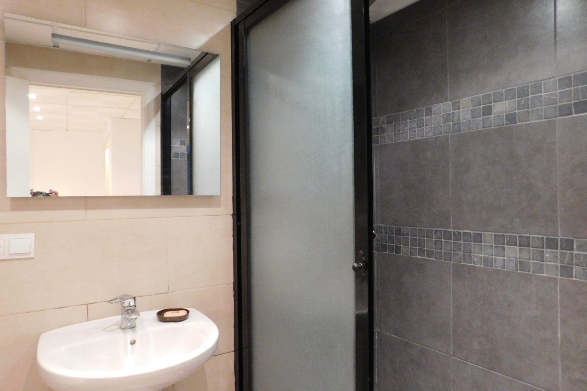 Herverkoop - Rijwoning - Torremendo