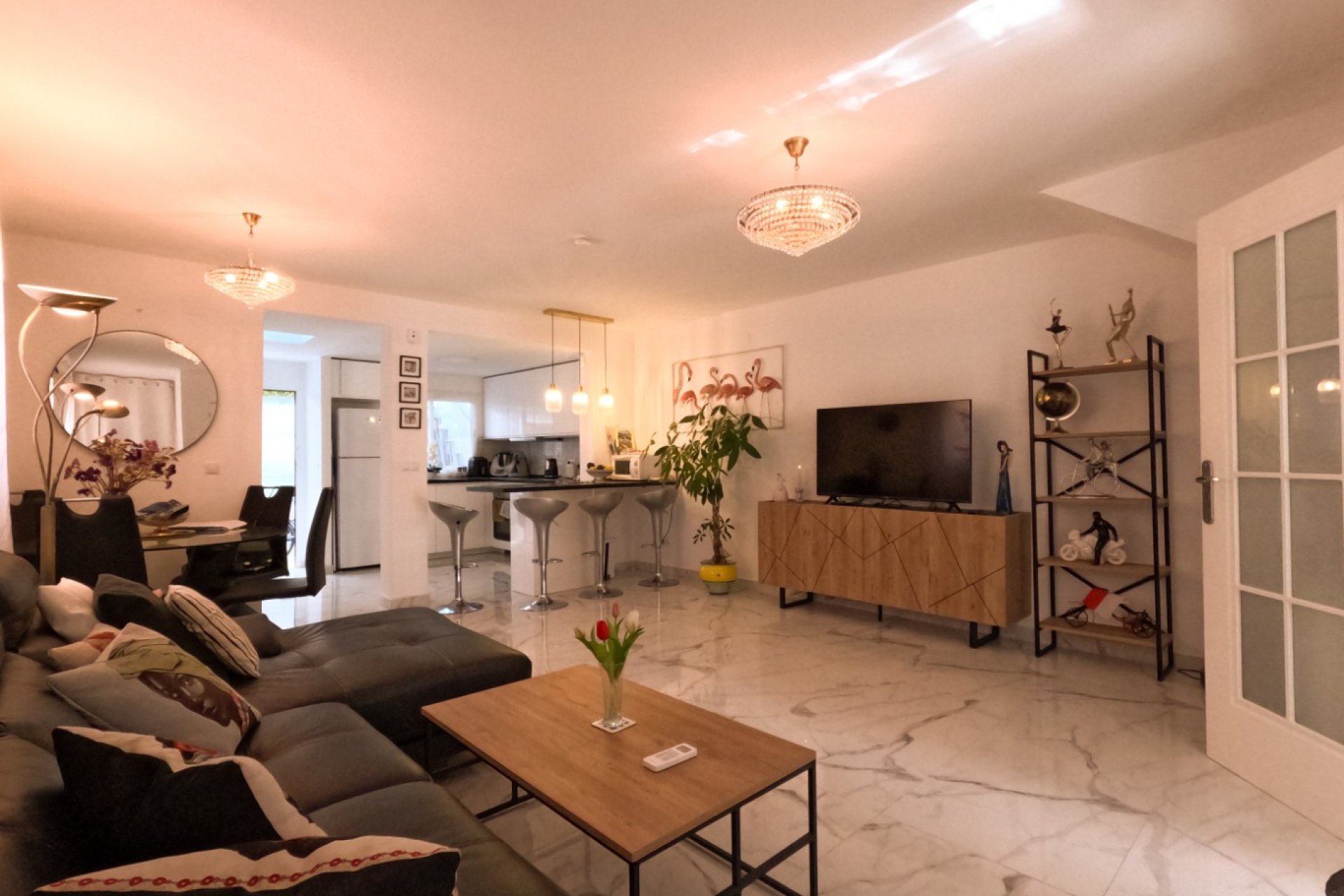 Herverkoop - Rijwoning - Torrevieja - Acequion