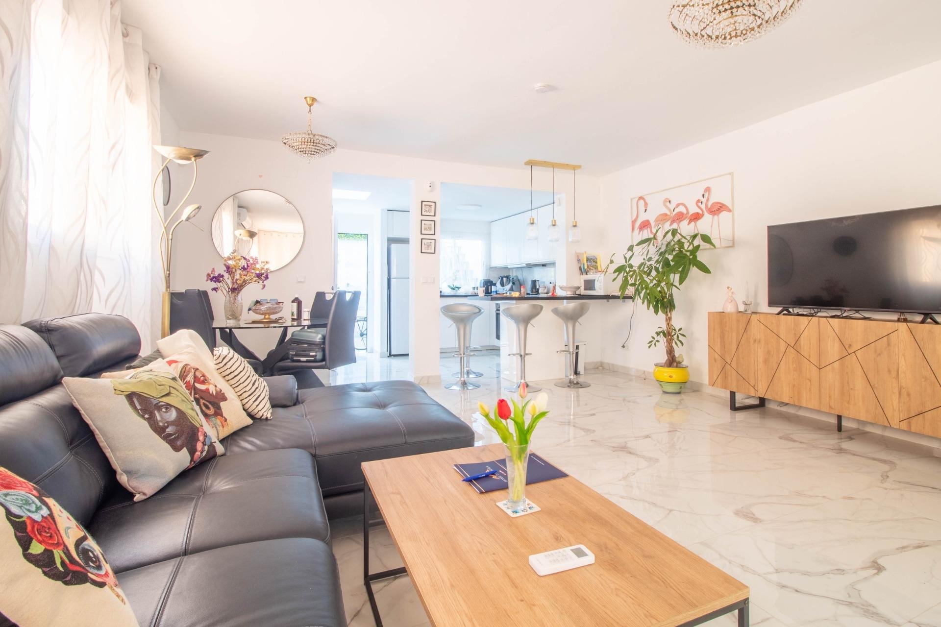 Herverkoop - Rijwoning - Torrevieja - Acequion