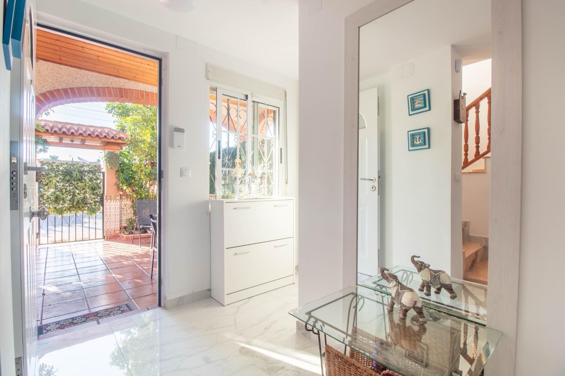 Herverkoop - Rijwoning - Torrevieja - Acequion