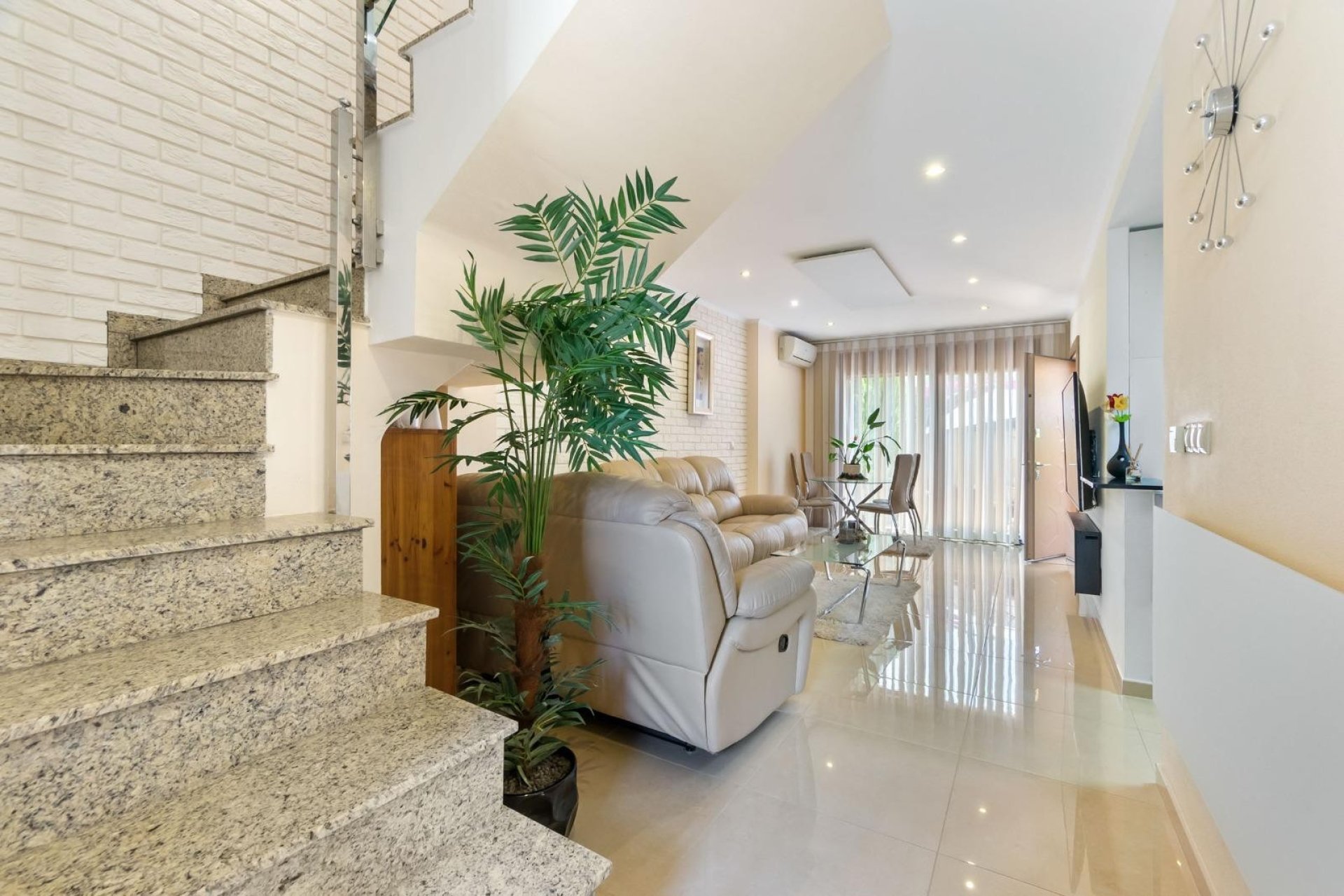 Herverkoop - Rijwoning - Torrevieja - Aguas Nuevas