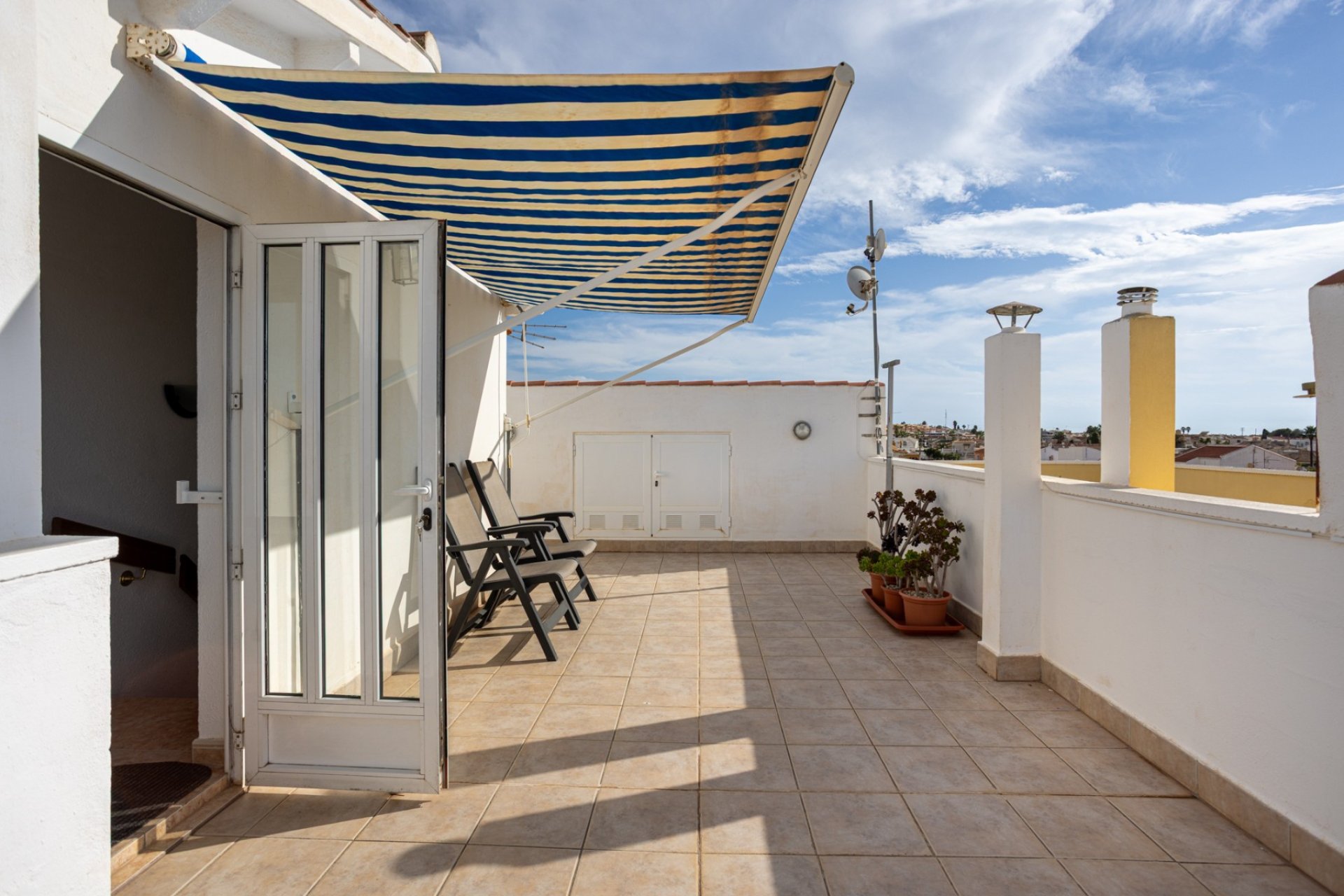 Herverkoop - Rijwoning - Torrevieja - La Siesta