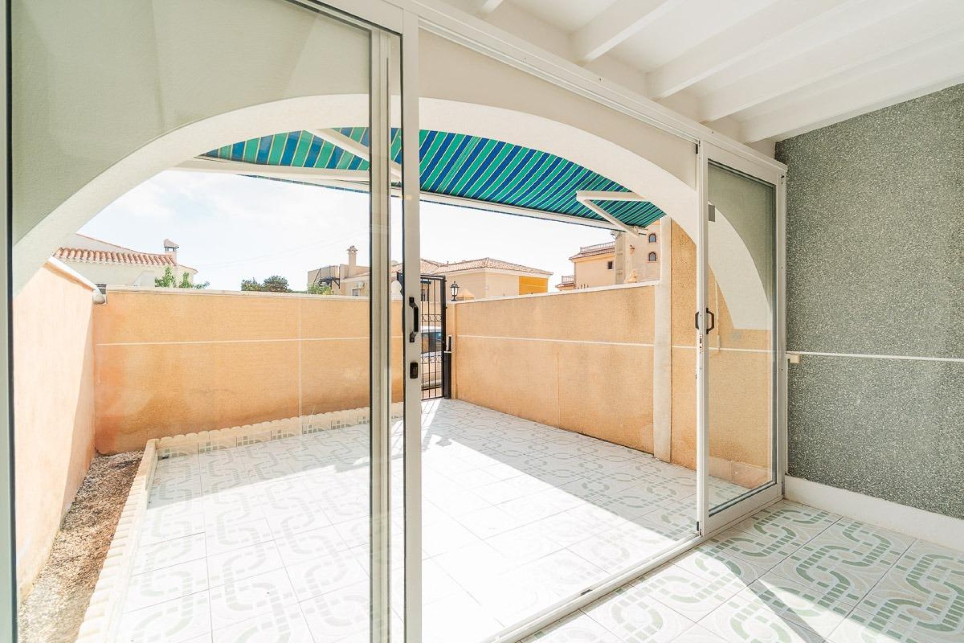 Herverkoop - Rijwoning - Torrevieja - La Siesta