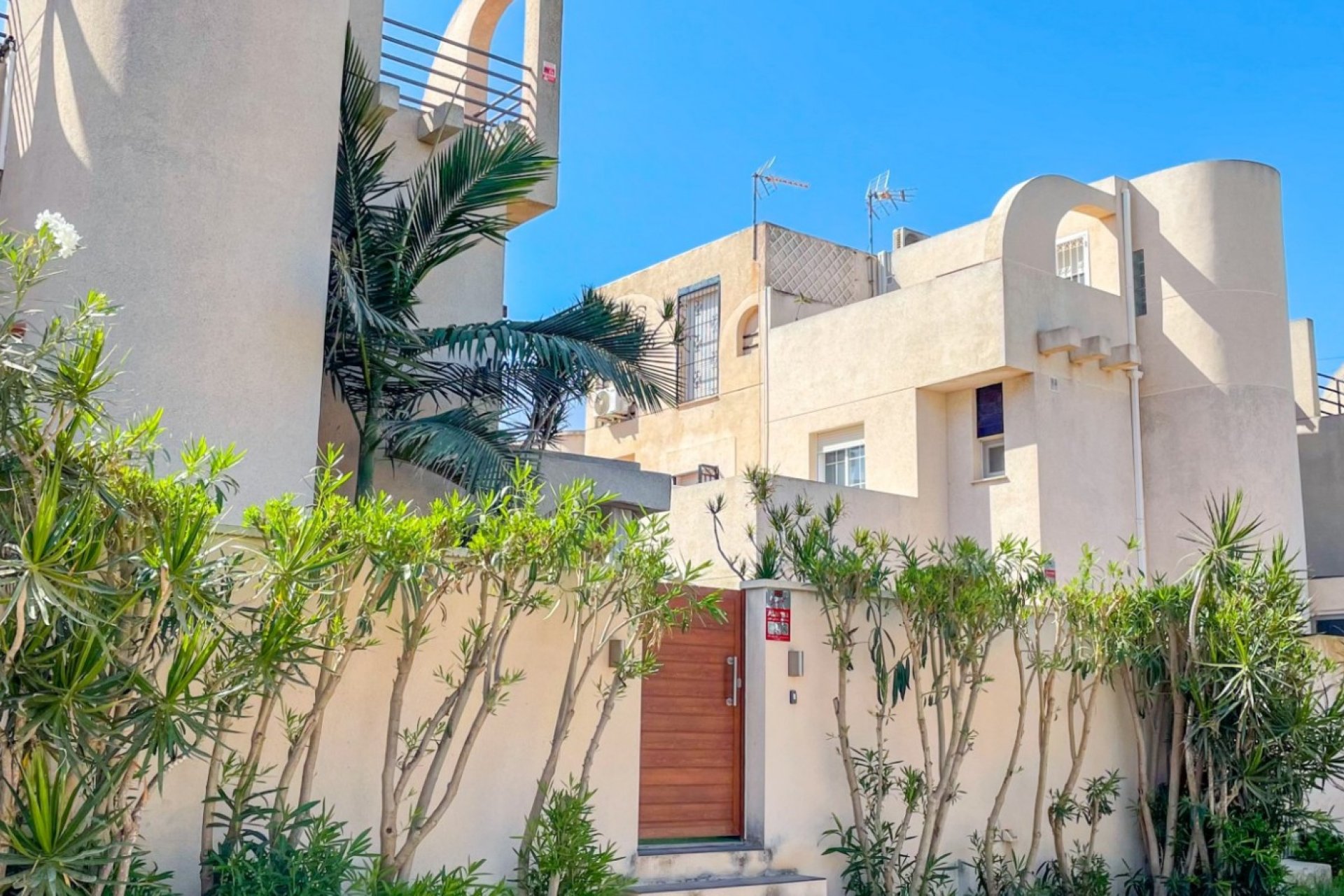Herverkoop - Rijwoning - Torrevieja - La Siesta