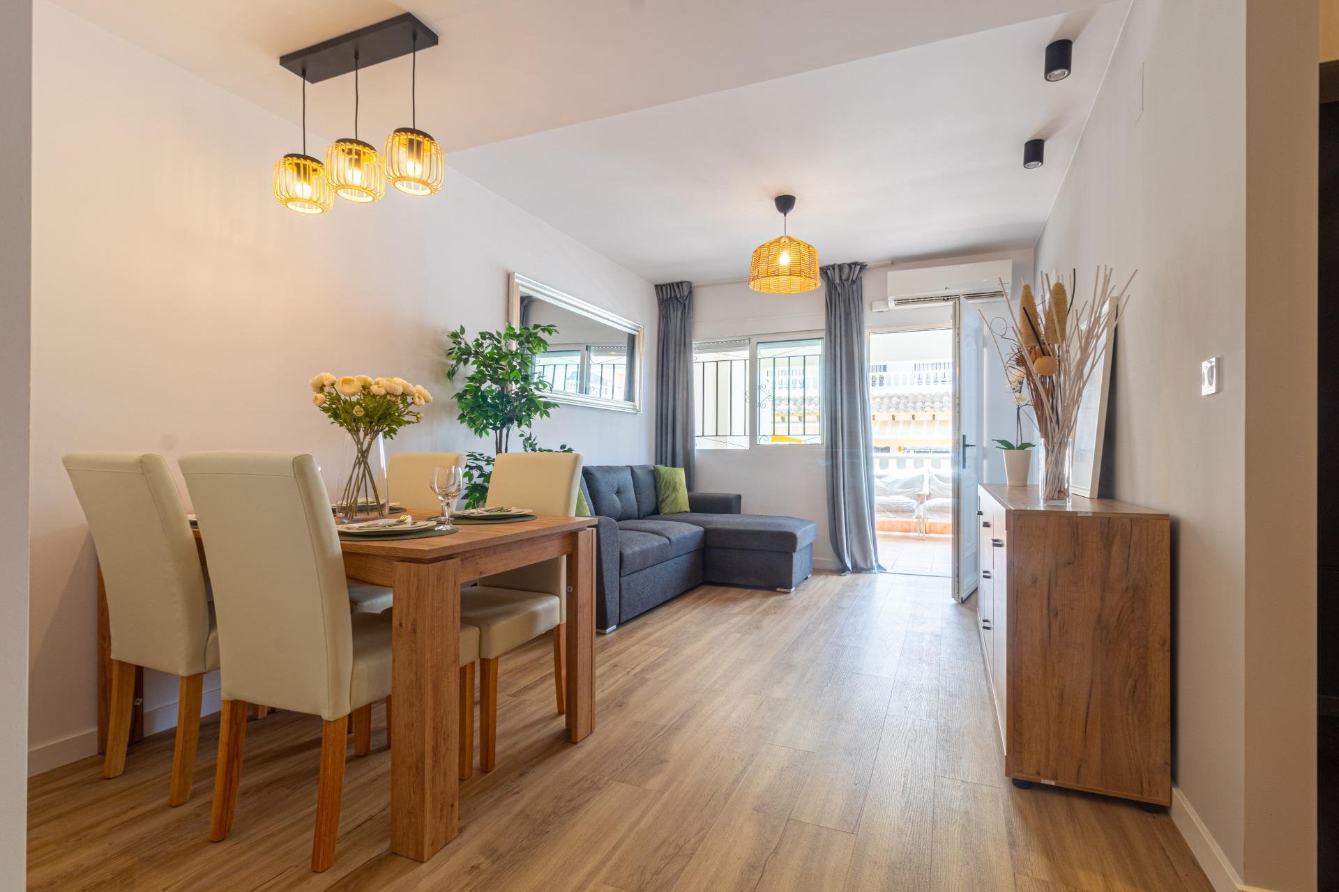 Herverkoop - Rijwoning - Torrevieja - Los Altos