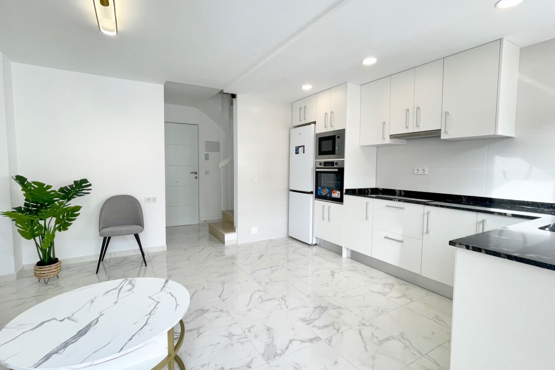 Herverkoop - Rijwoning - Torrevieja - Los Balcones