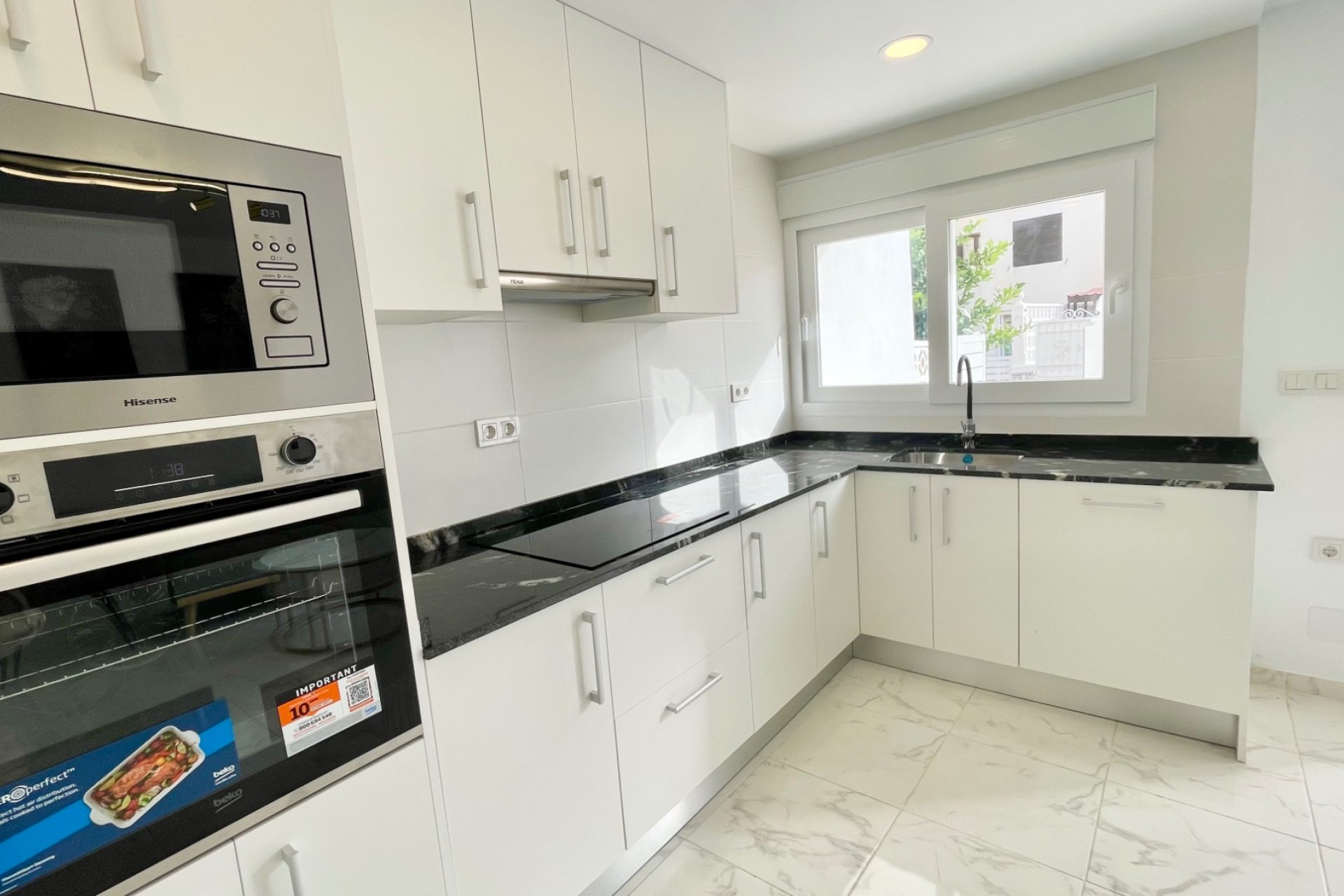 Herverkoop - Rijwoning - Torrevieja - Los Balcones