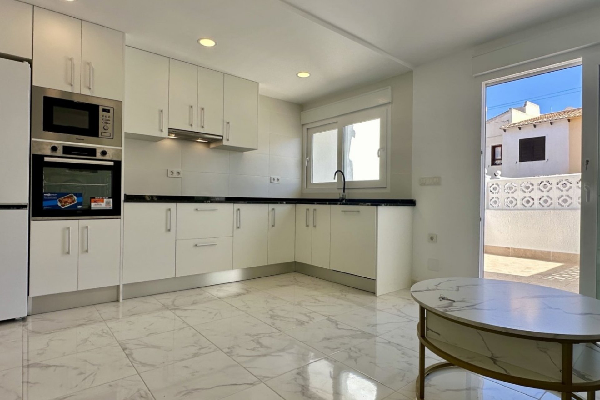 Herverkoop - Rijwoning - Torrevieja - Los Balcones
