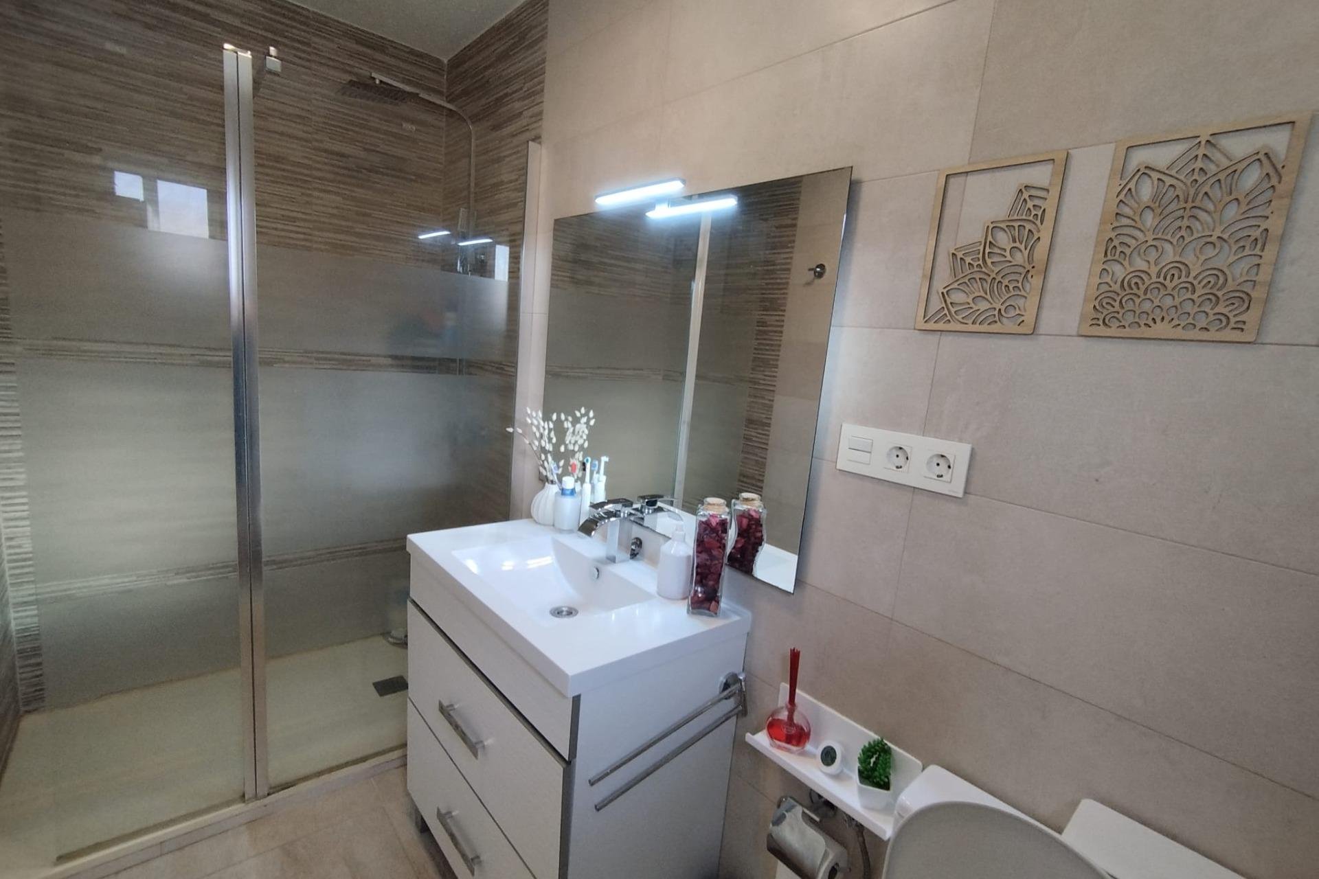 Herverkoop - Rijwoning - Torrevieja - Los Balcones