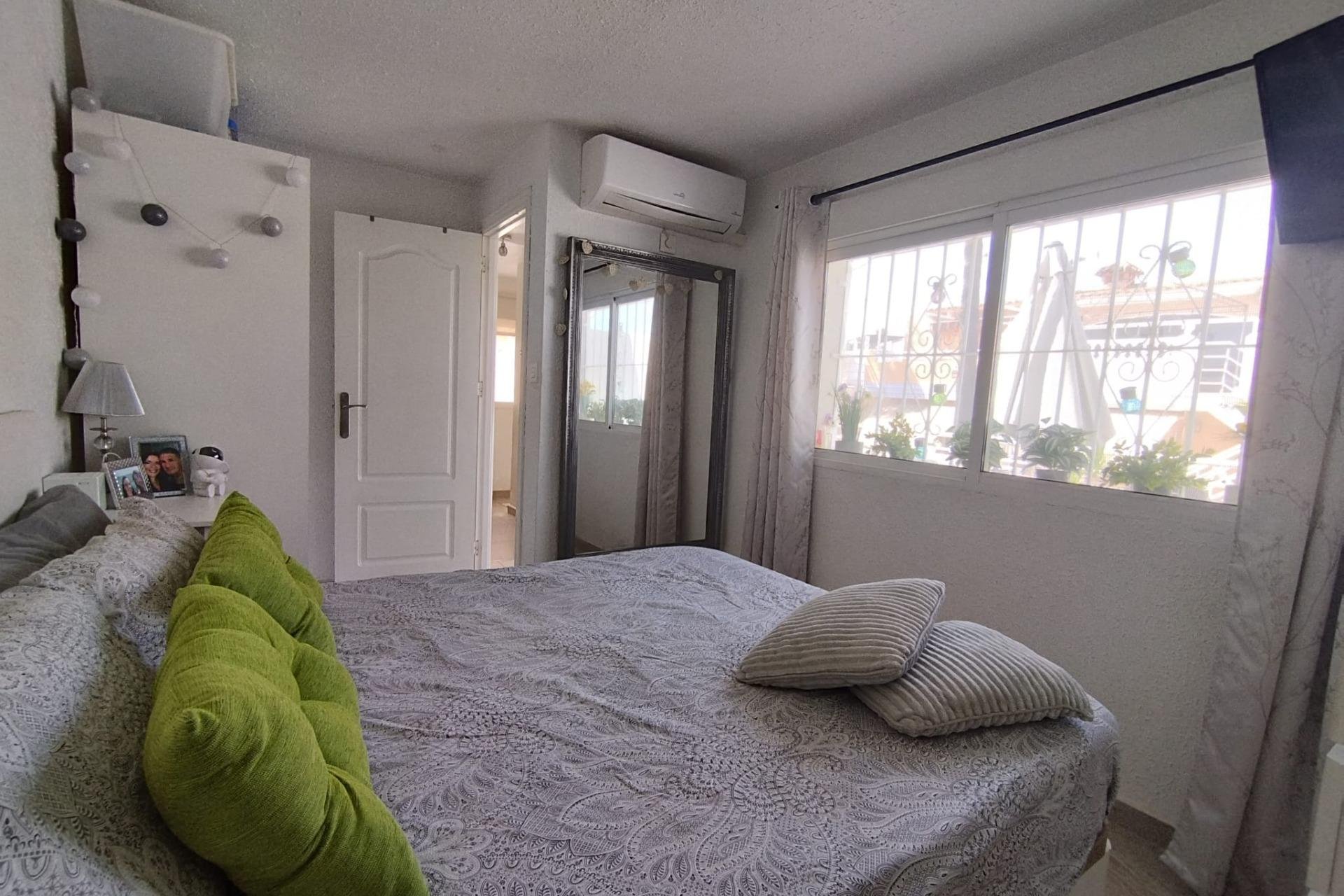 Herverkoop - Rijwoning - Torrevieja - Los Balcones