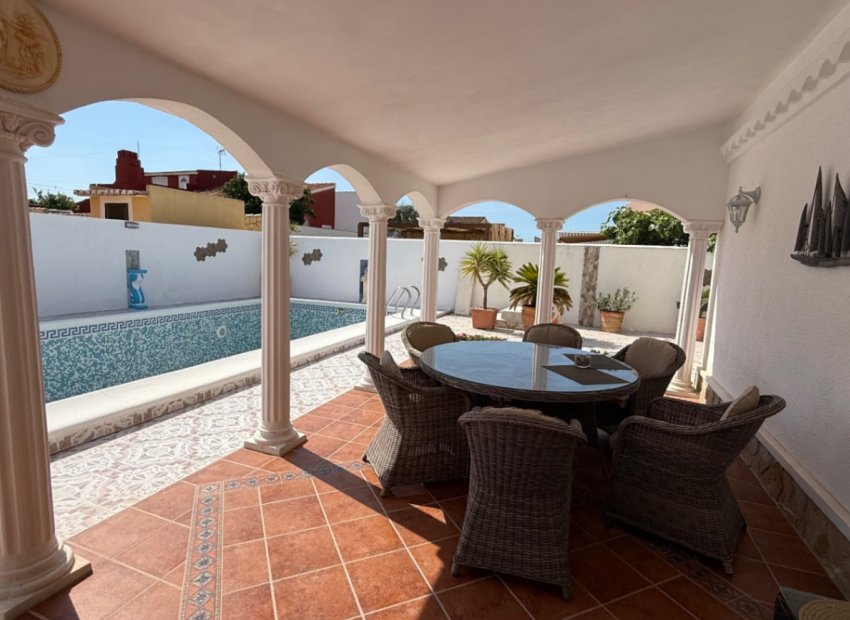 Herverkoop - Rijwoning - Torrevieja