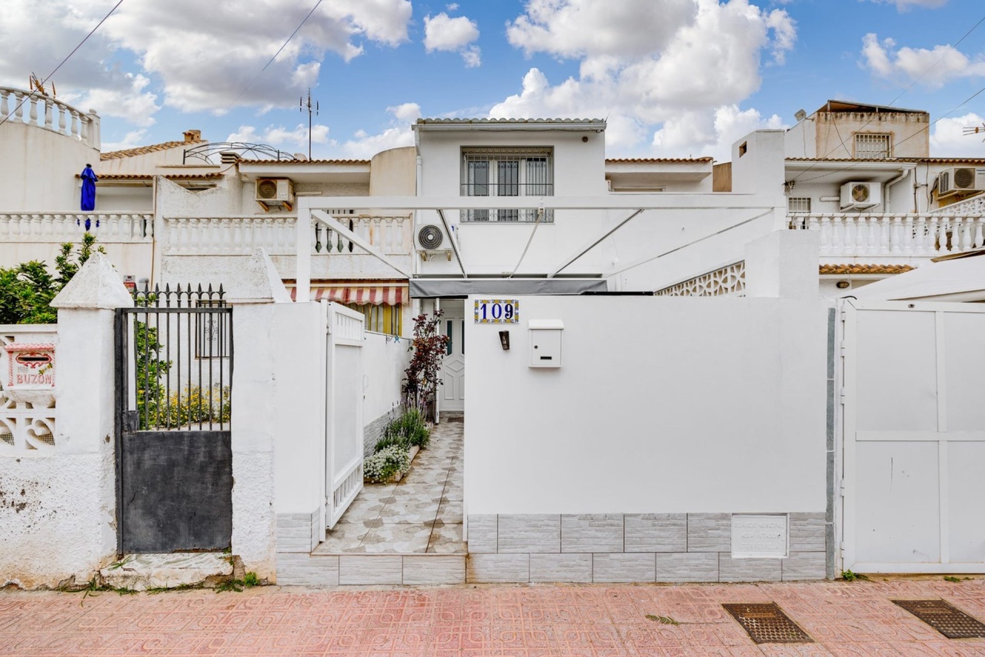 Herverkoop - Rijwoning - Torrevieja