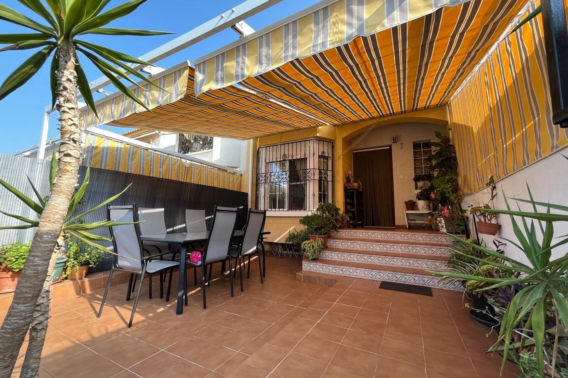 Herverkoop - Rijwoning - Torrevieja