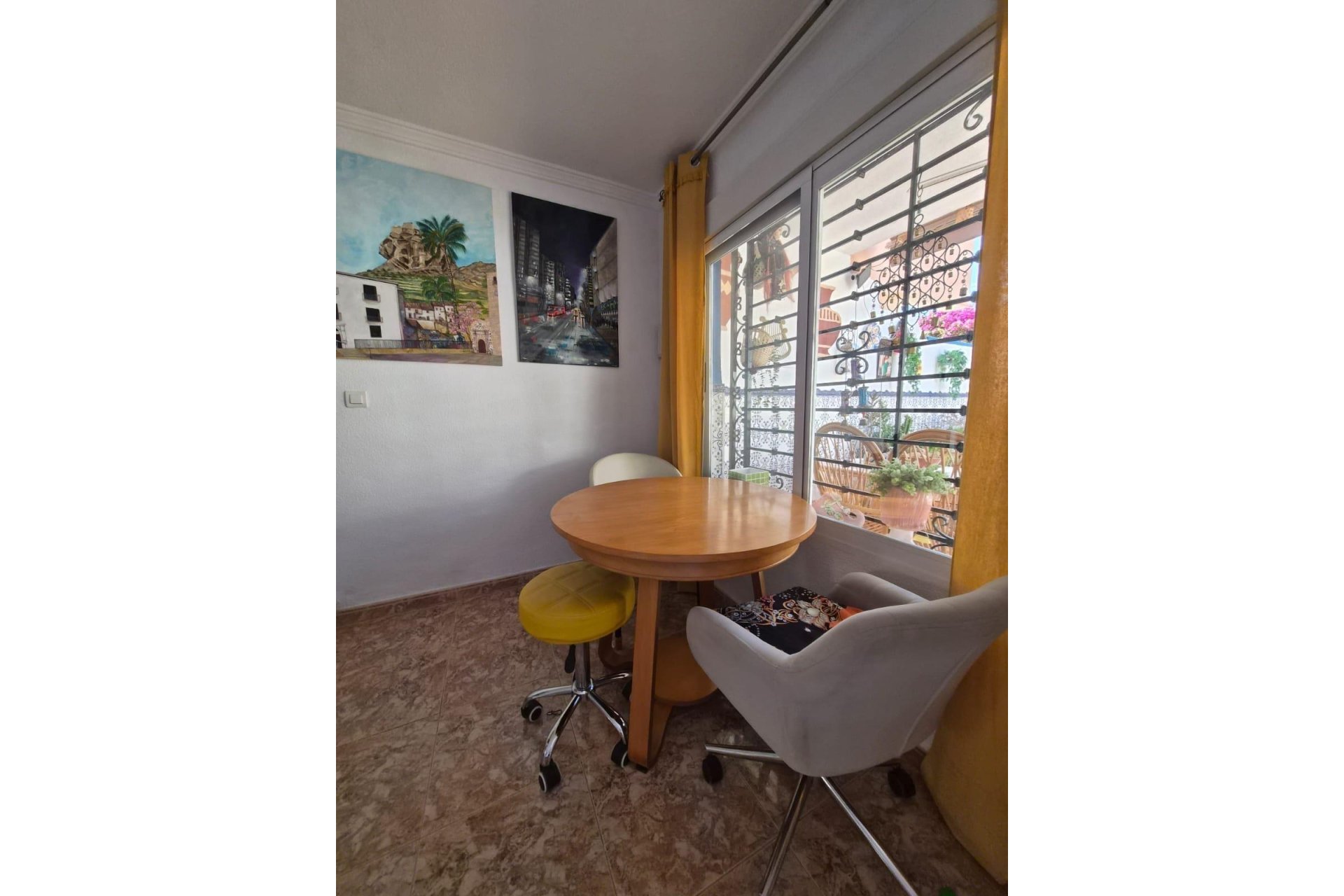 Herverkoop - Rijwoning - Torrevieja