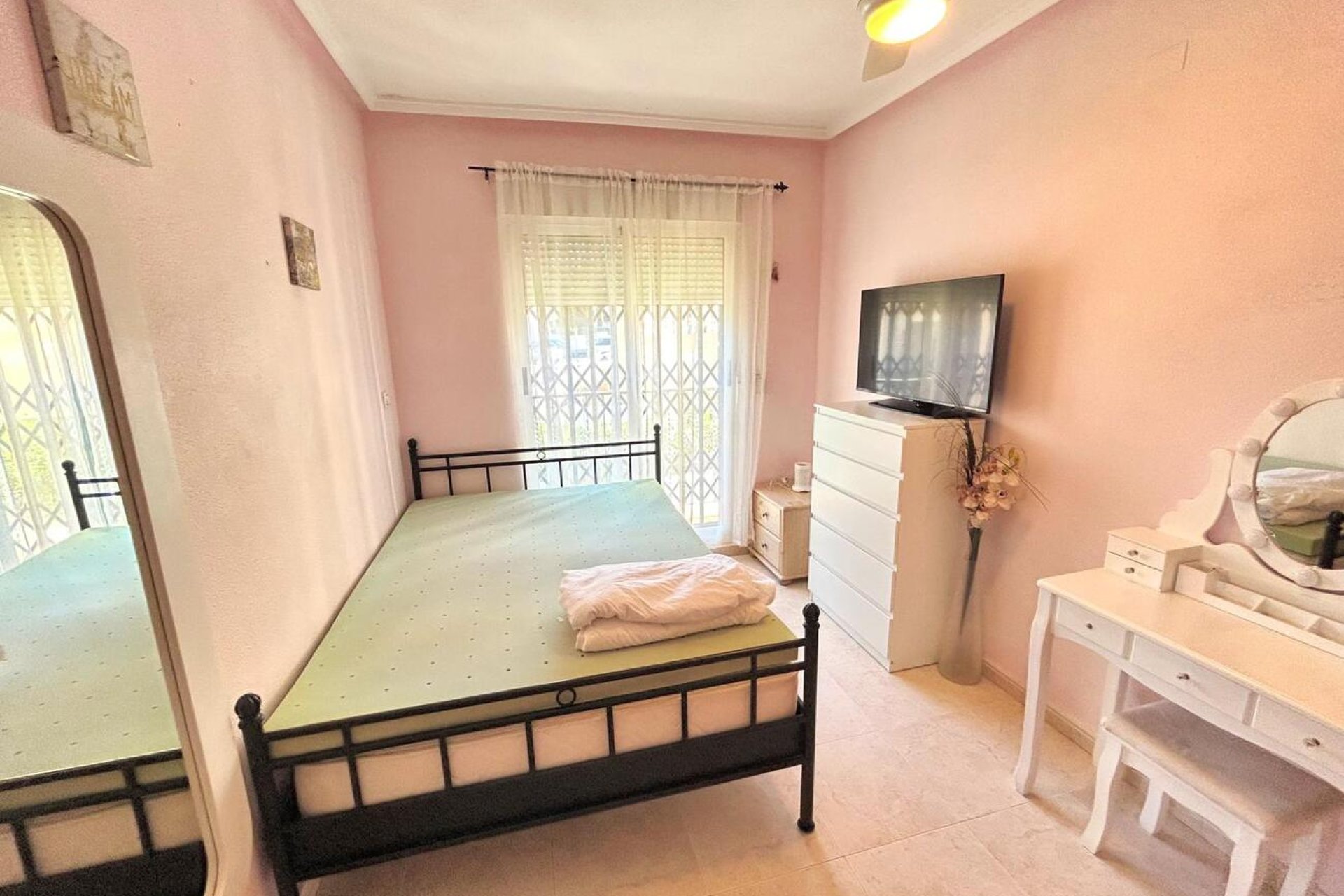 Herverkoop - Rijwoning - Villamartin - Villamartín