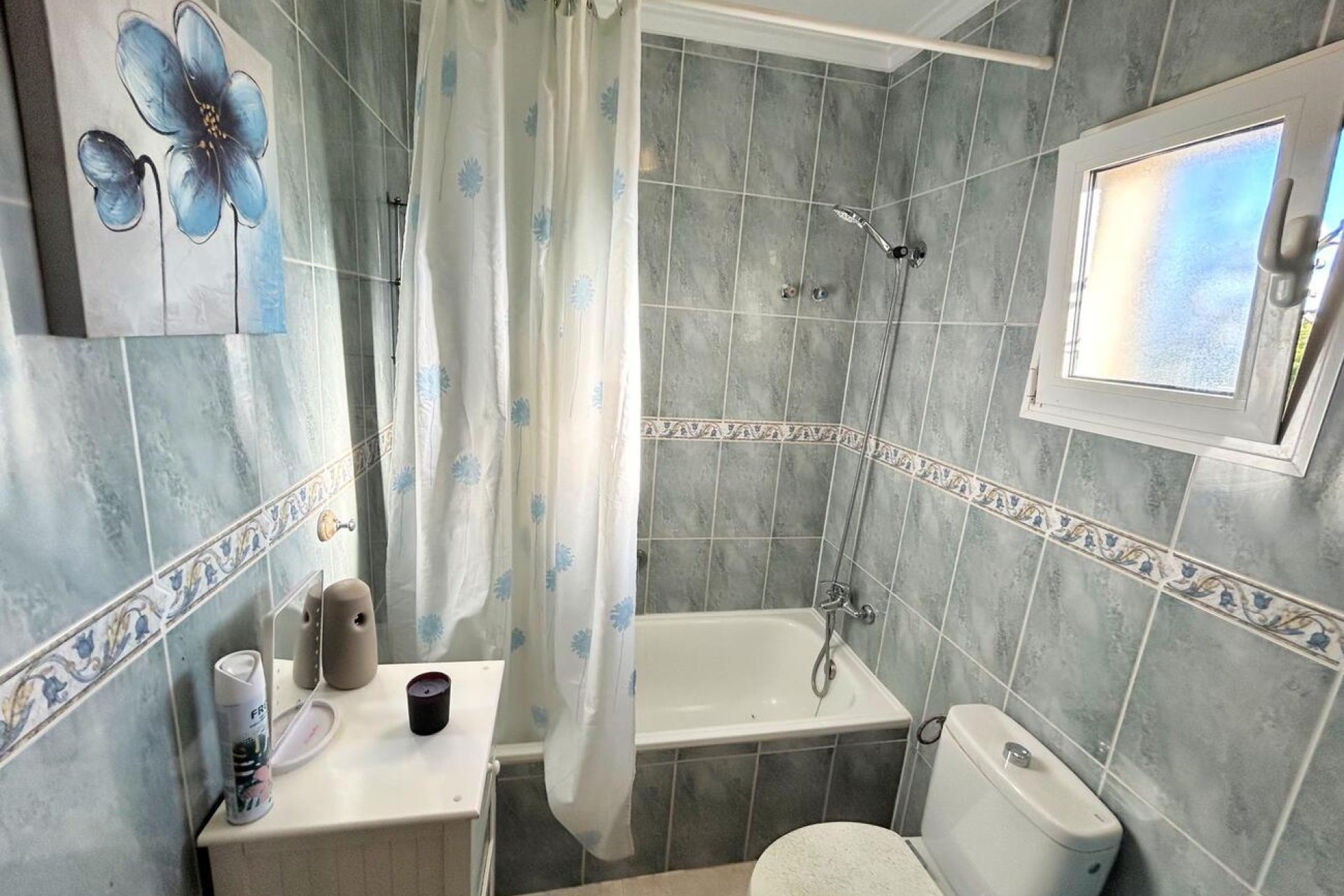 Herverkoop - Rijwoning - Villamartin - Villamartín