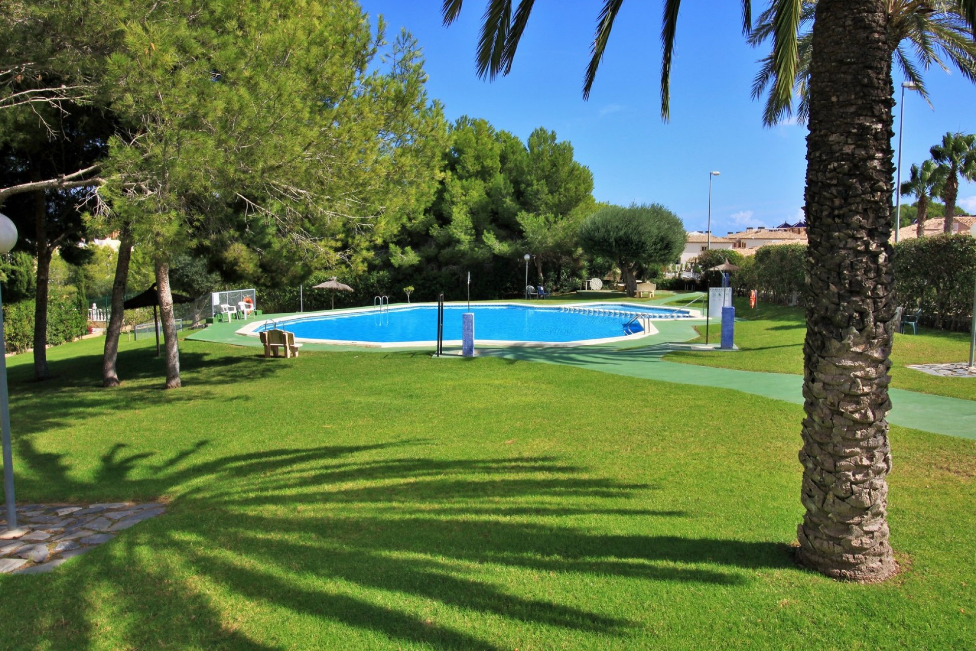 Herverkoop - Rijwoning - Villamartin - Villamartín