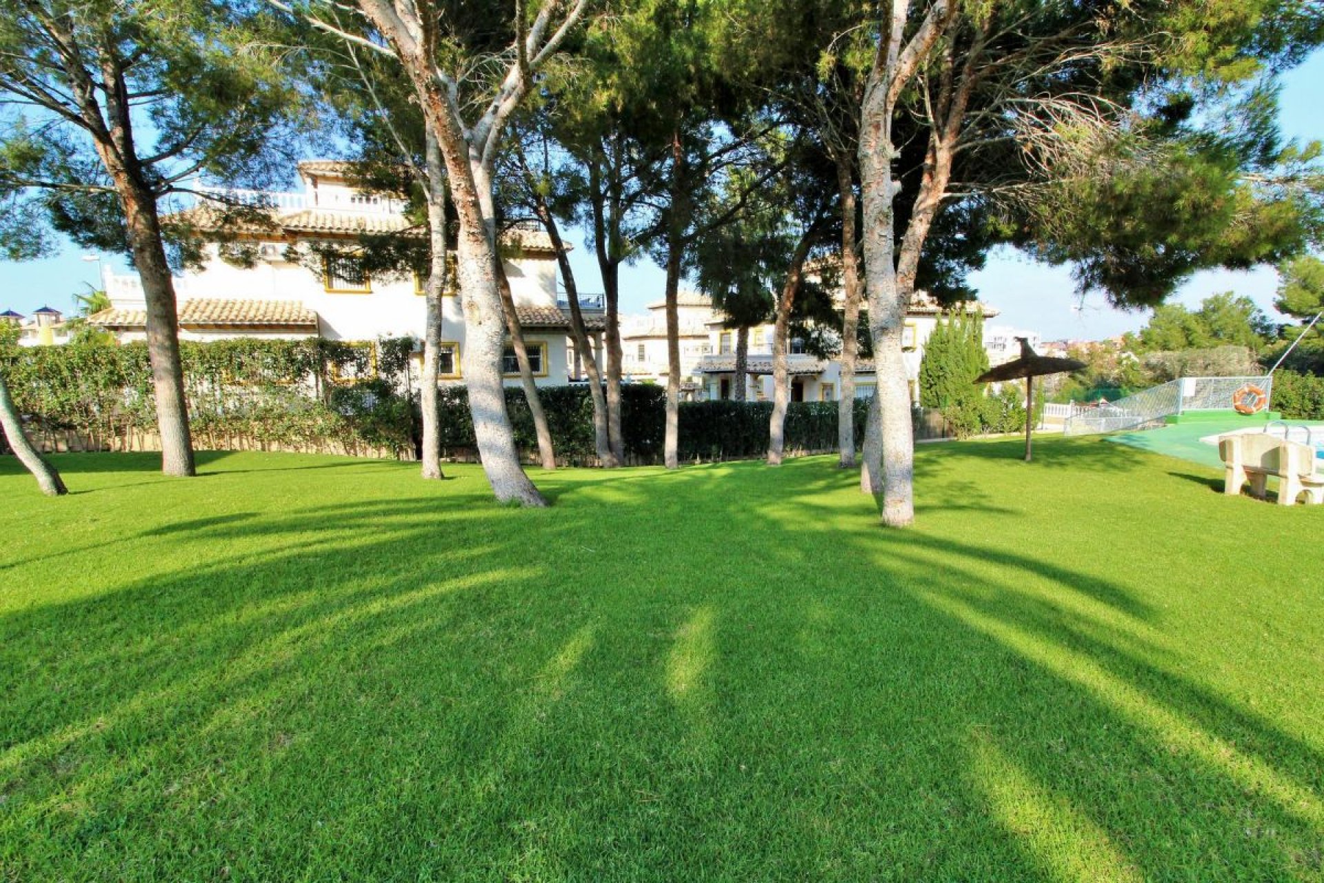 Herverkoop - Rijwoning - Villamartin - Villamartín