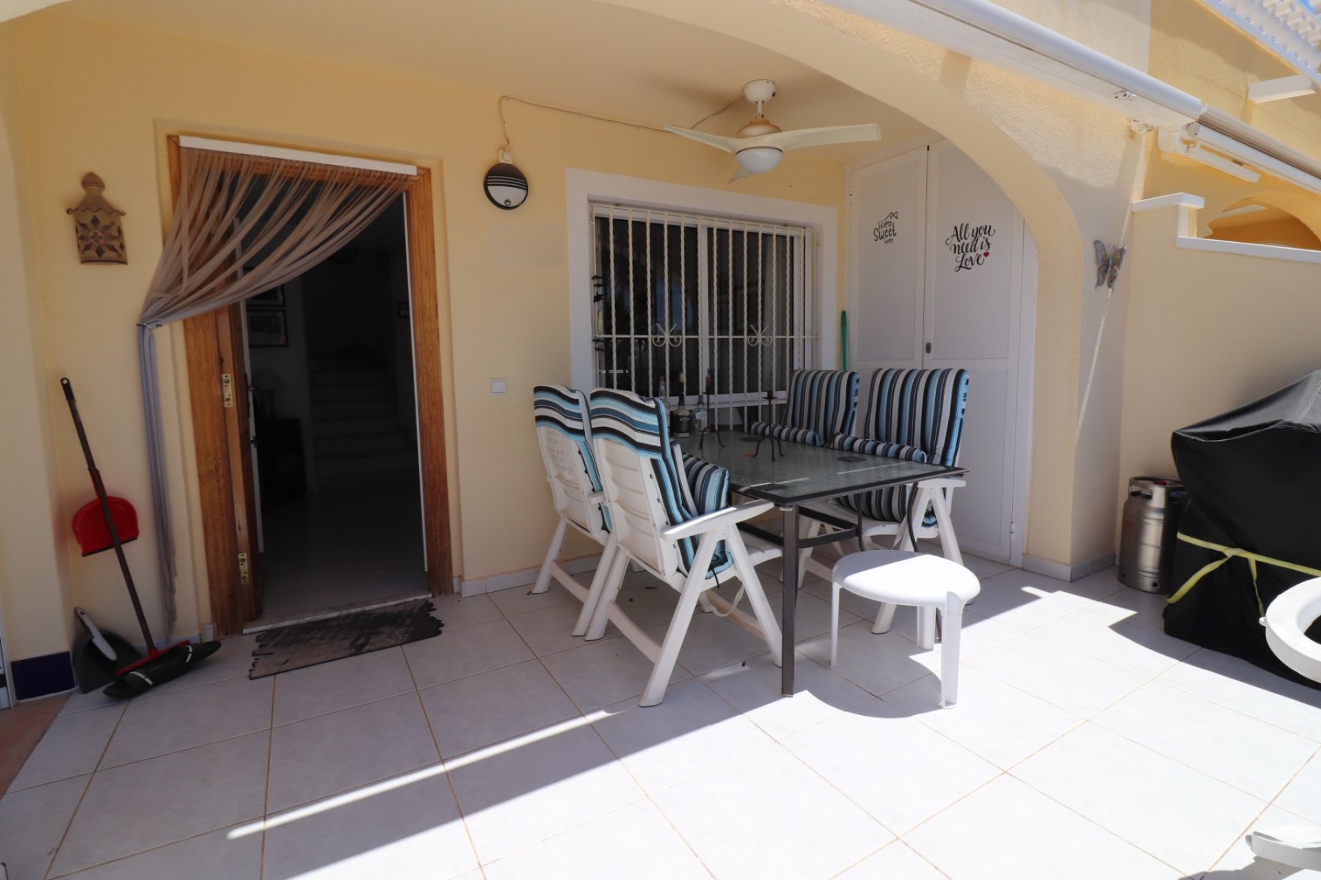 Herverkoop - Semi Detached Villa - Benimar