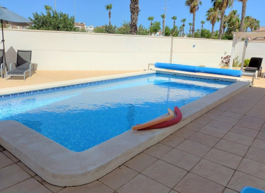 Herverkoop - Semi Detached Villa - Guardamar del Segura - El Raso