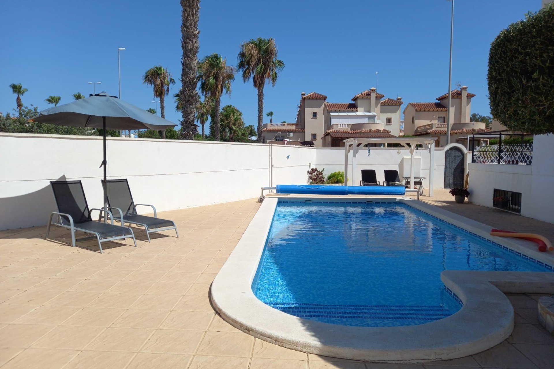 Herverkoop - Semi Detached Villa - Guardamar del Segura - El Raso