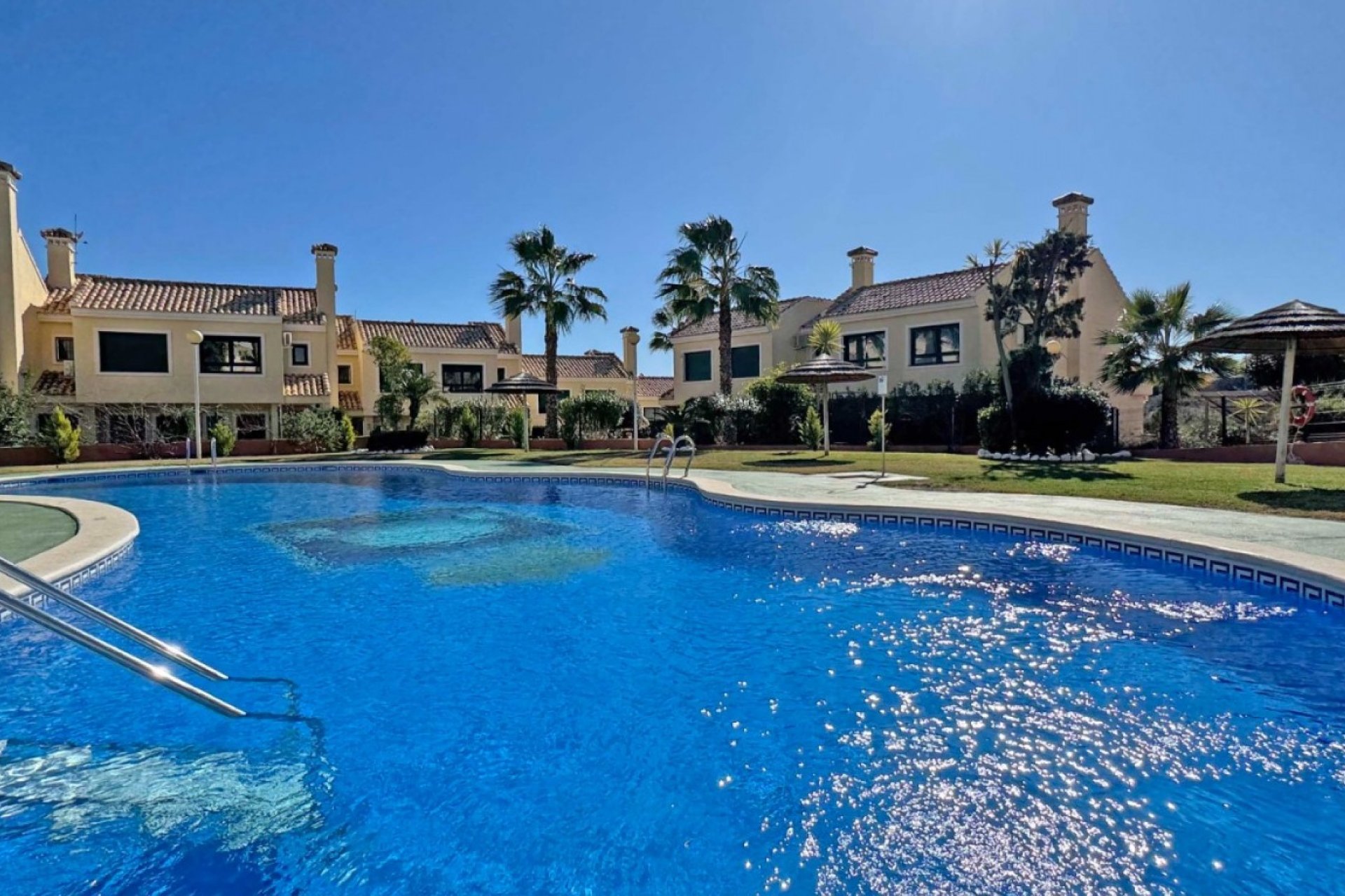 Herverkoop - Semi Detached Villa - Orihuela Costa - Lomas de Campoamor