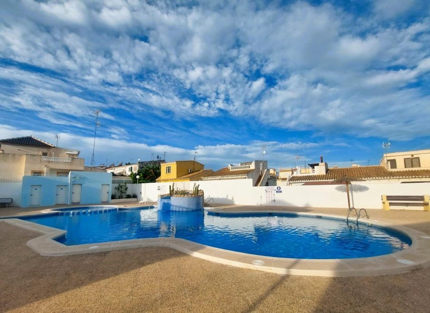 Herverkoop - Semi Detached Villa - Torrevieja - Los Balcones