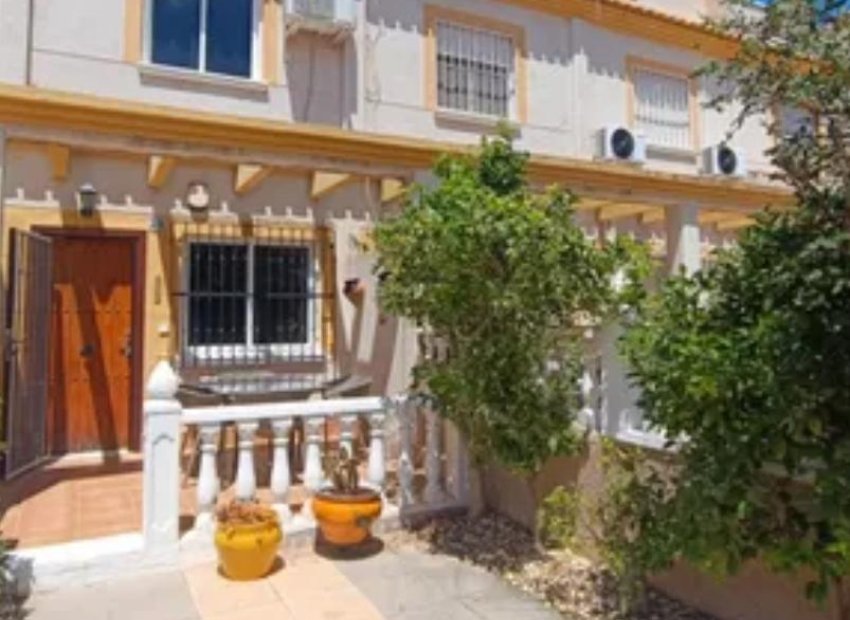 Herverkoop - Terraced house - Almoradí - Las Lomas de la Juliana