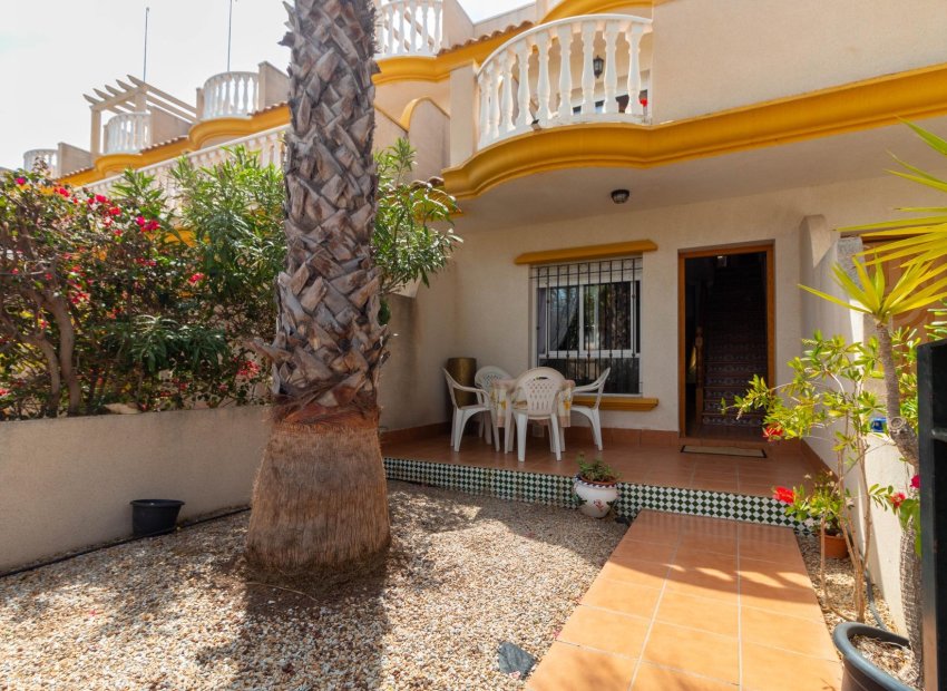 Herverkoop - Terraced house - Orihuela Costa - Cabo Roig