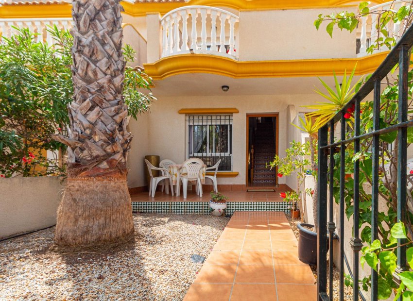 Herverkoop - Terraced house - Orihuela Costa - Cabo Roig