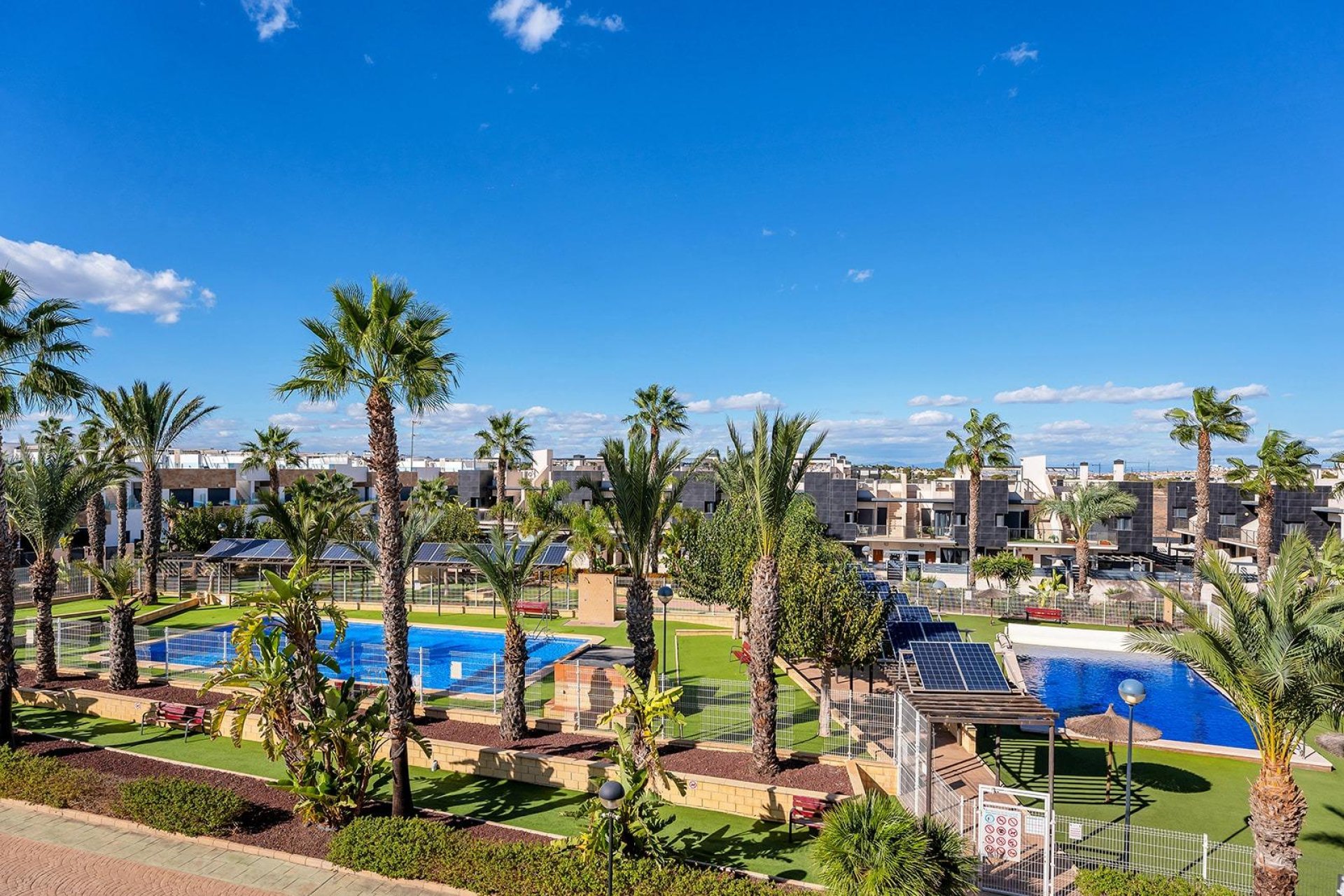 Herverkoop - Terraced house - Orihuela Costa - Los Dolses