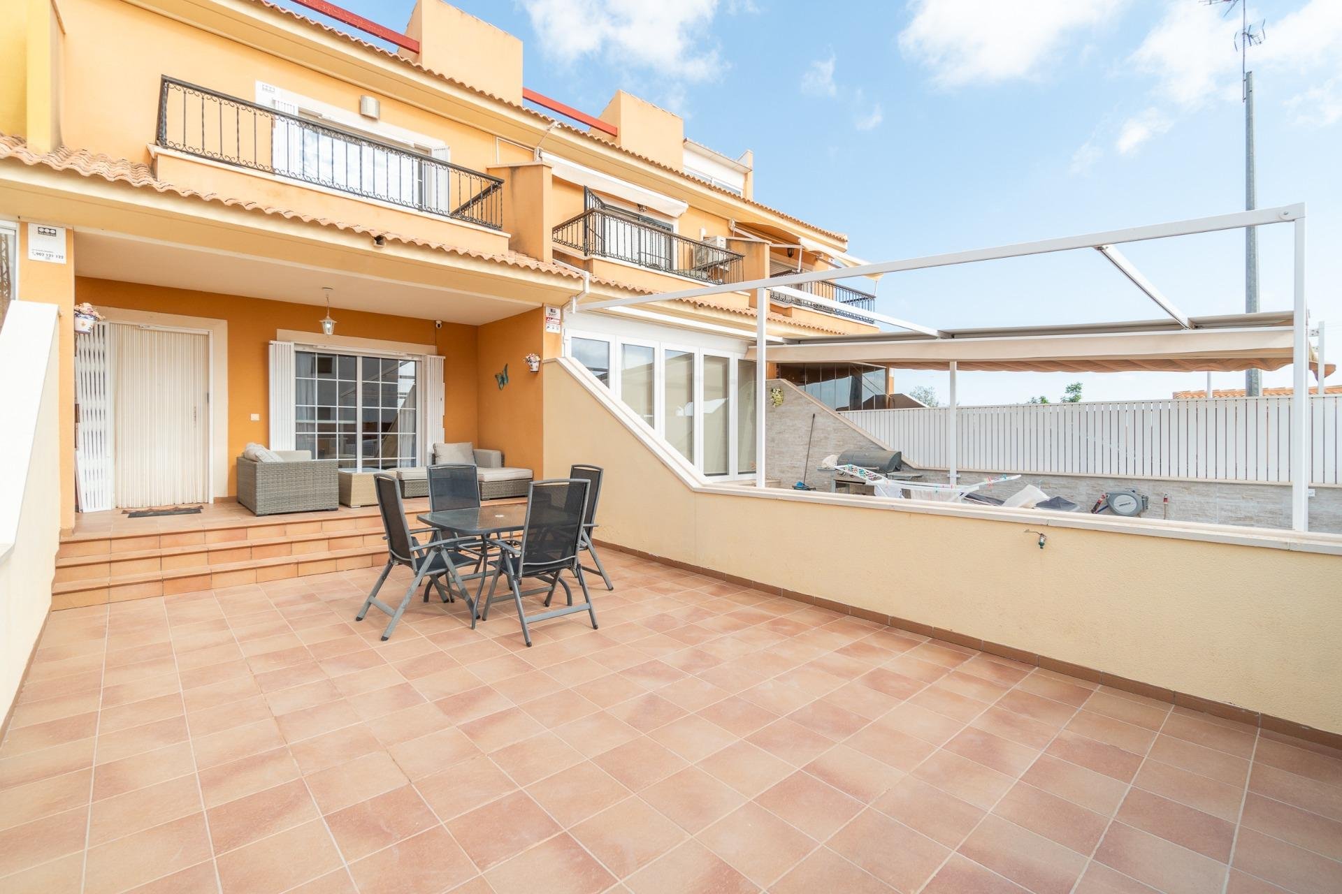 Herverkoop - Terraced house - Orihuela Costa - Los Dolses