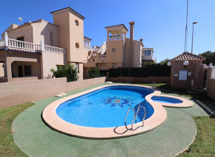 Herverkoop - Terraced house - Orihuela Costa - PAU 26